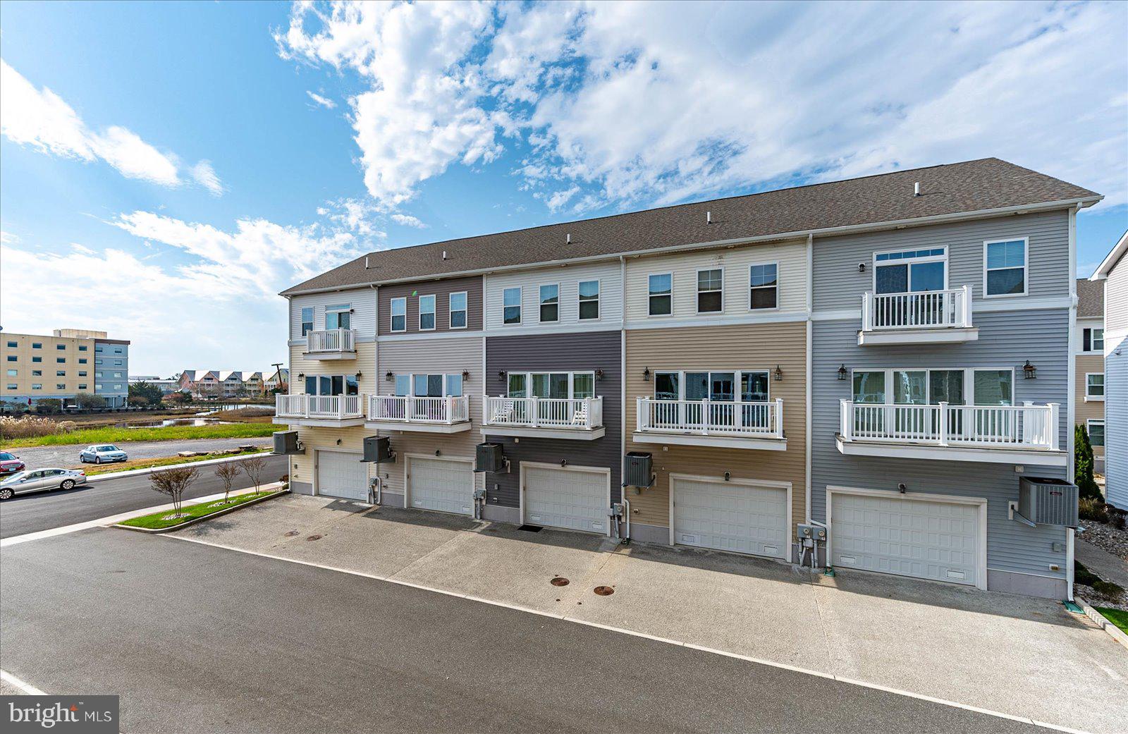 BROAD MARSH - Residential