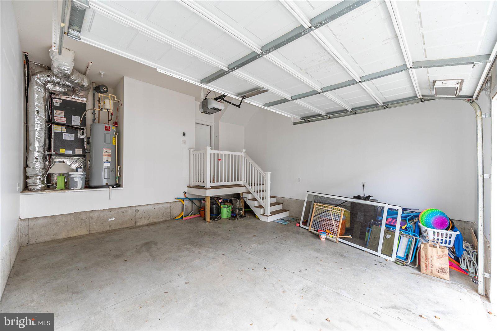 BROAD MARSH - Residential