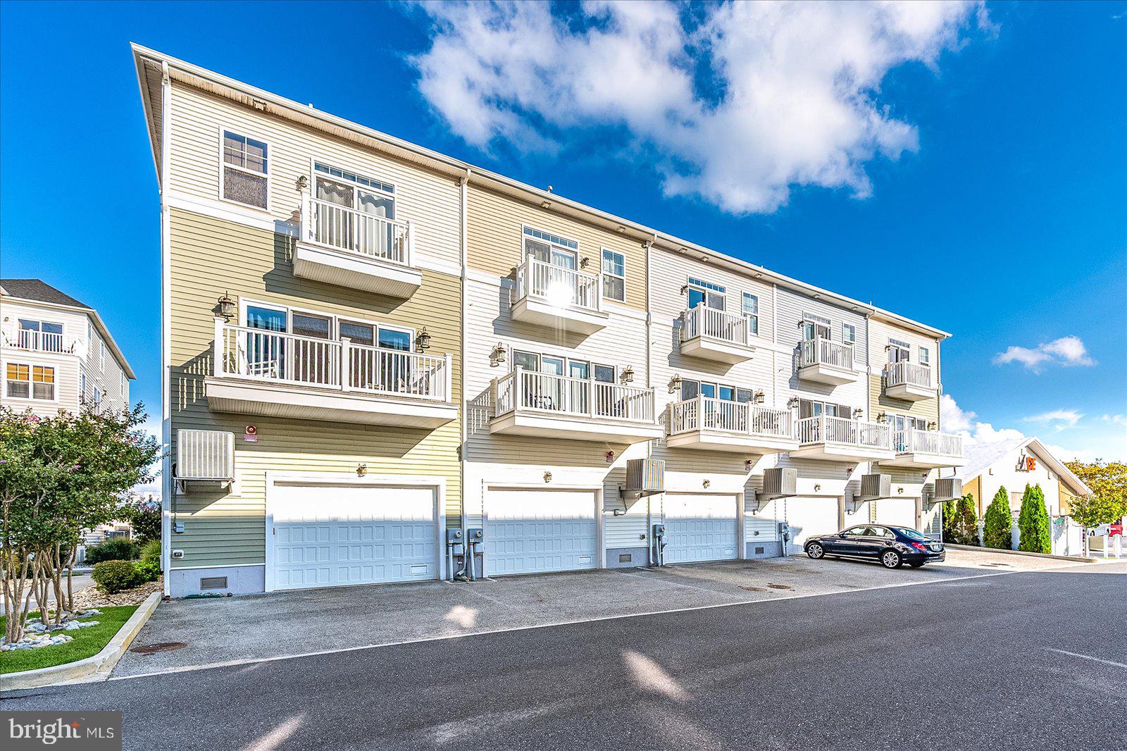 BROAD MARSH - Residential