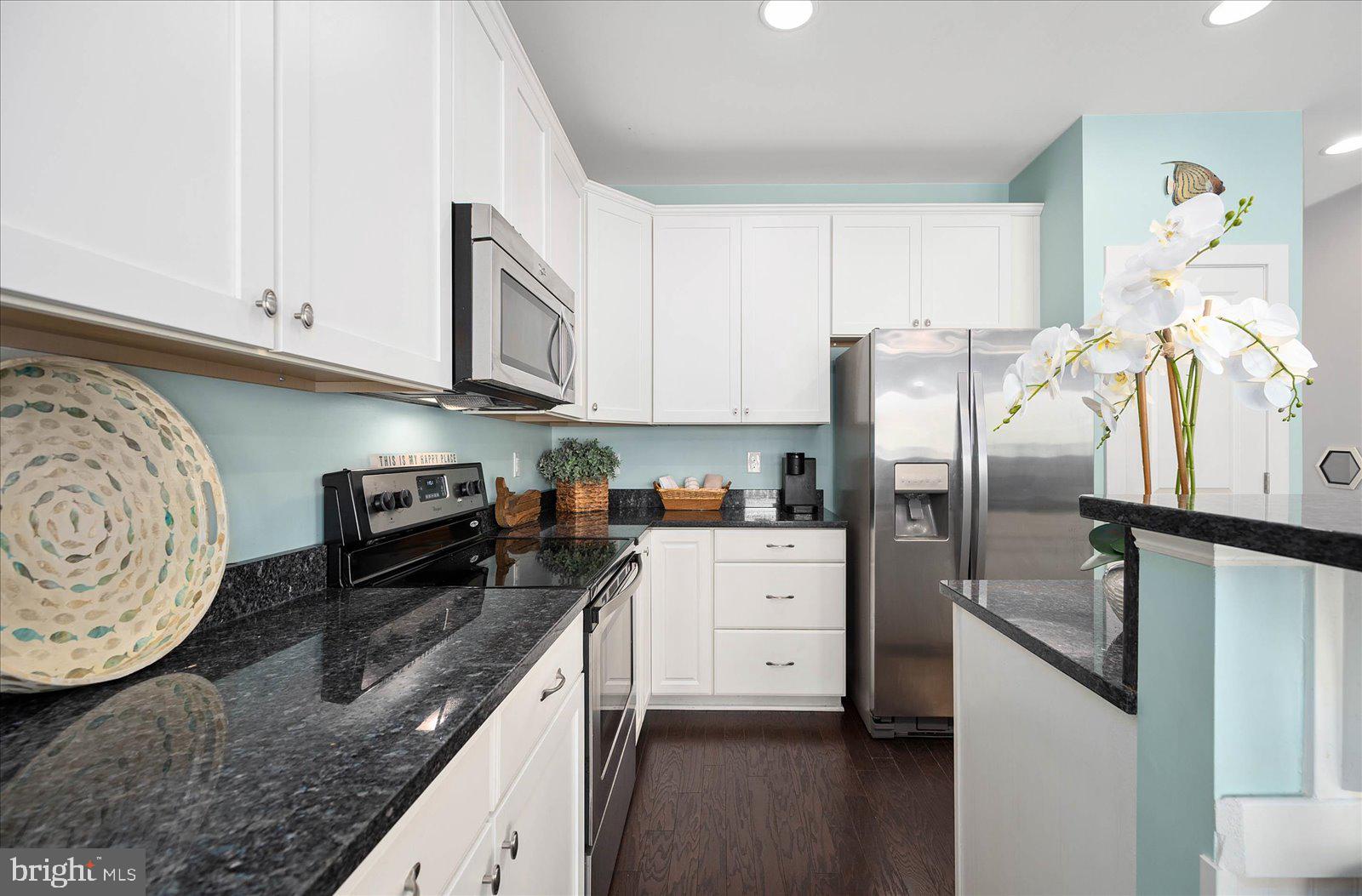 BROAD MARSH - Residential