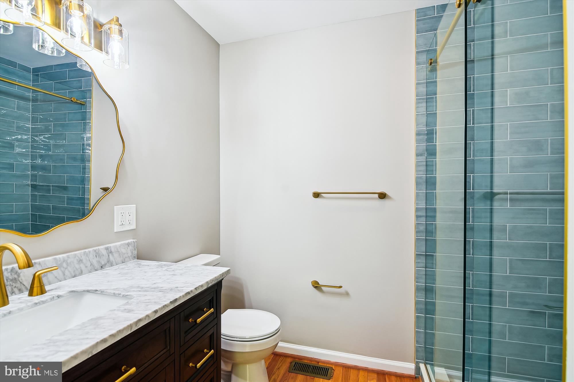 GREEN GABLES - Residential