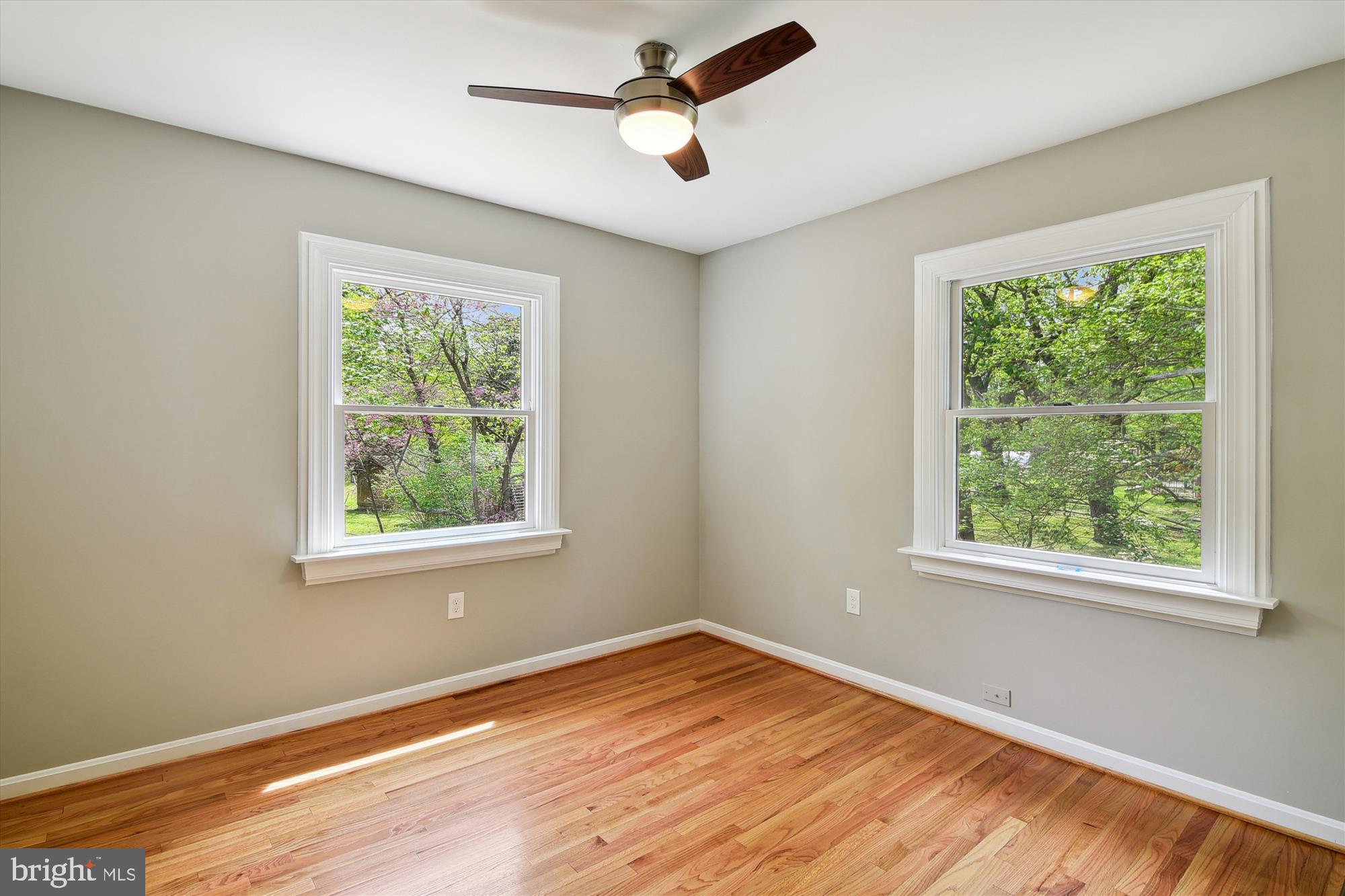 GREEN GABLES - Residential