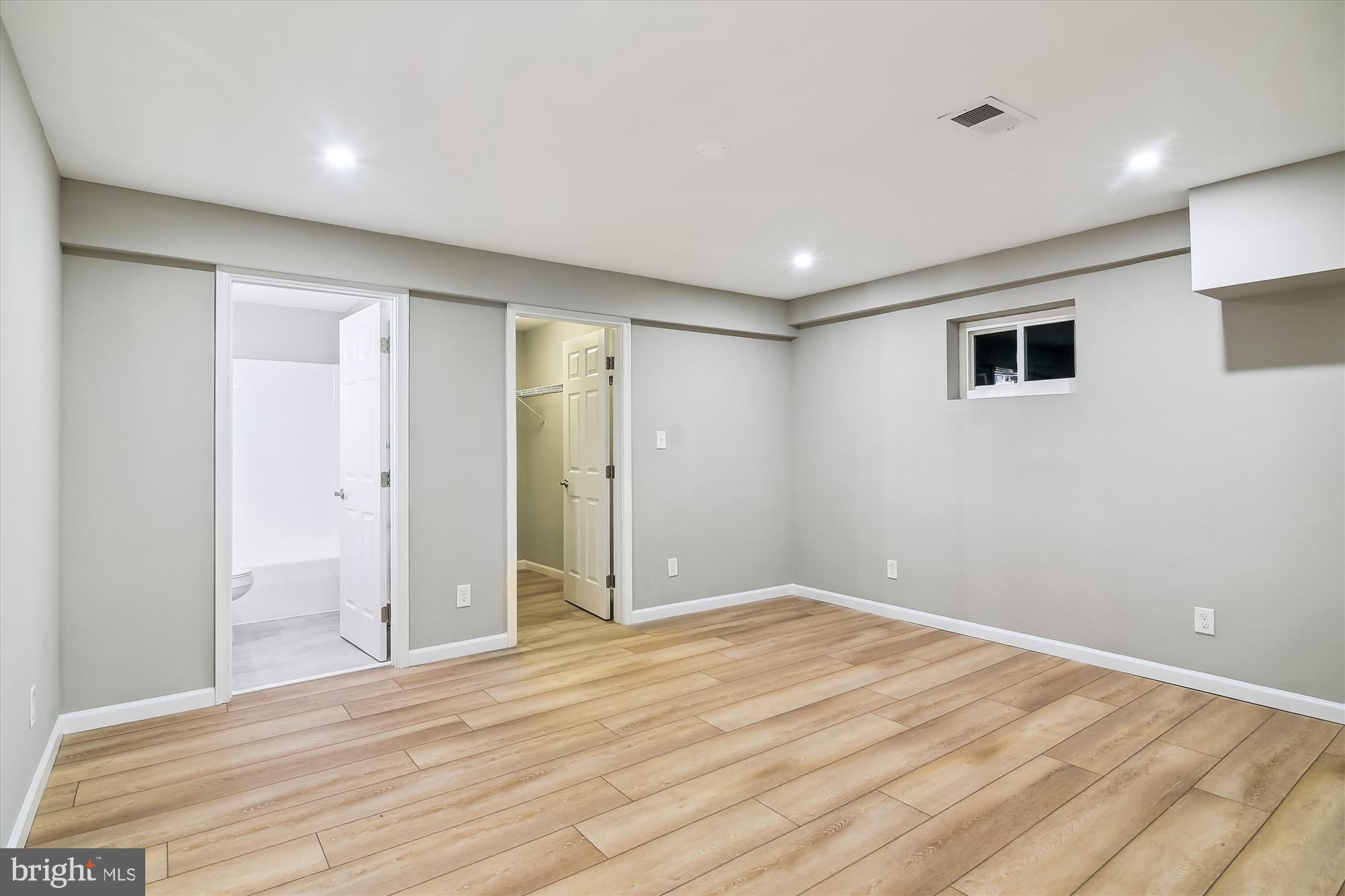 GREEN GABLES - Residential