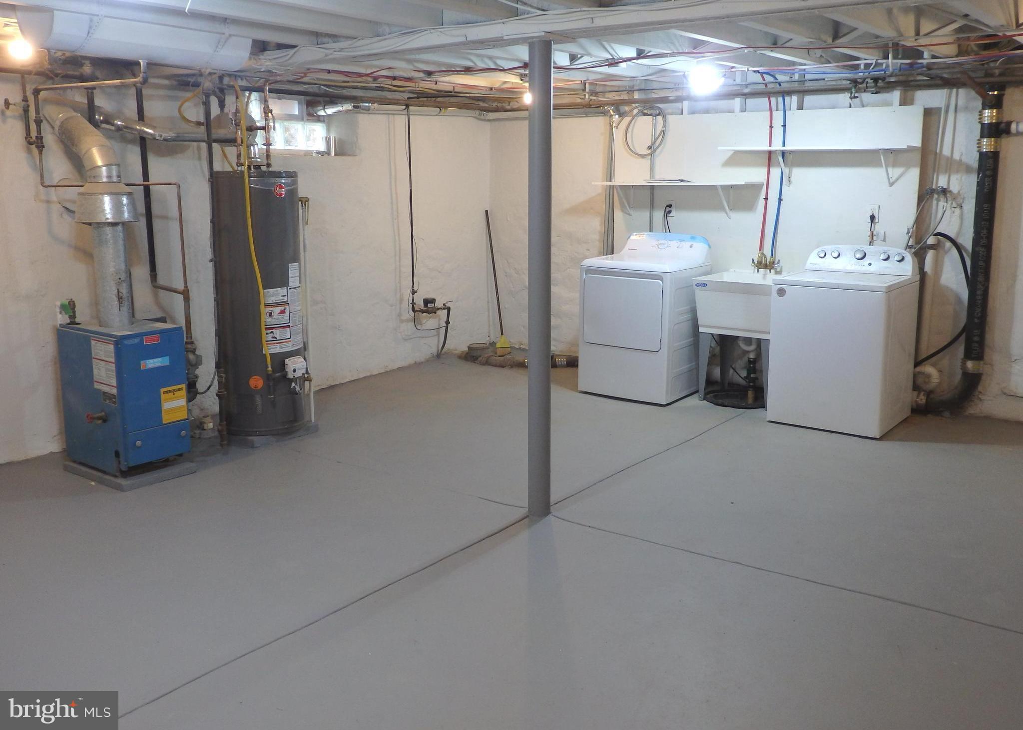 CHATHAM VIL - Residential Lease