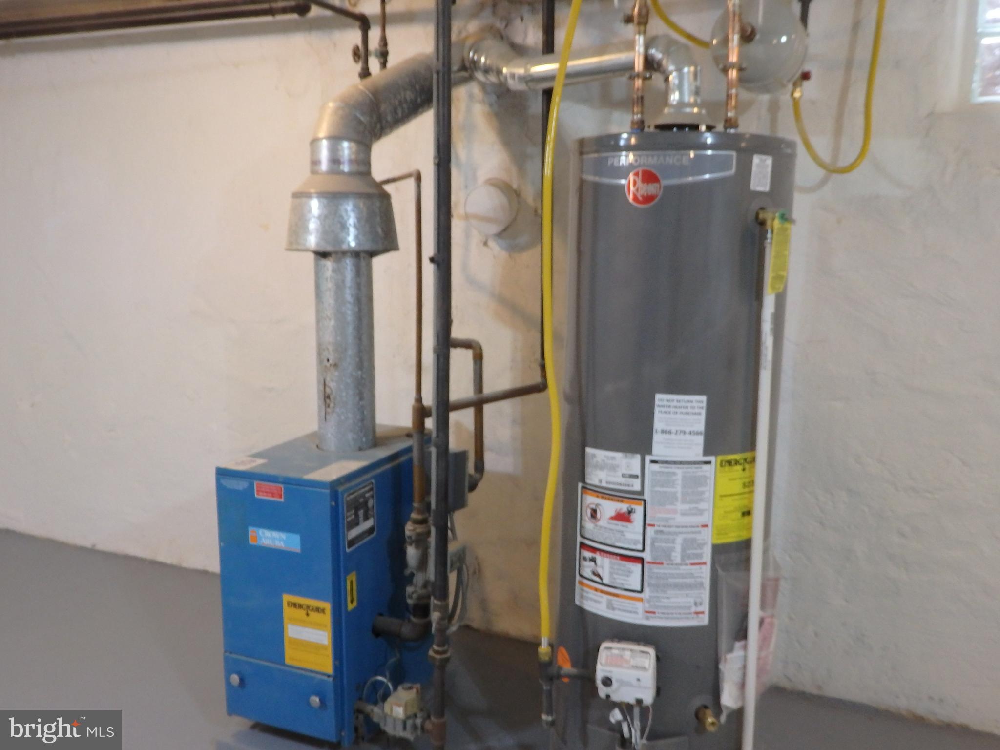 CHATHAM VIL - Residential Lease