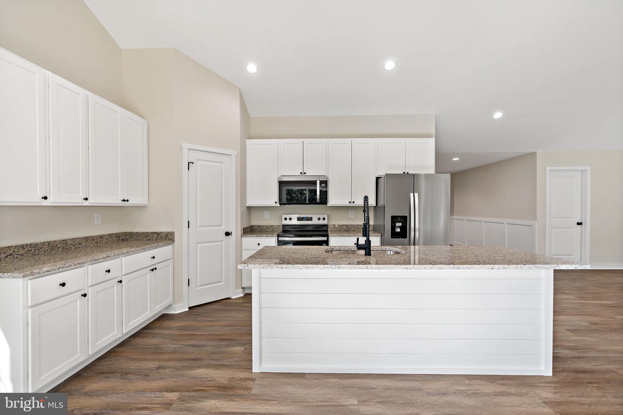 CACAPON SOUTH - Residential