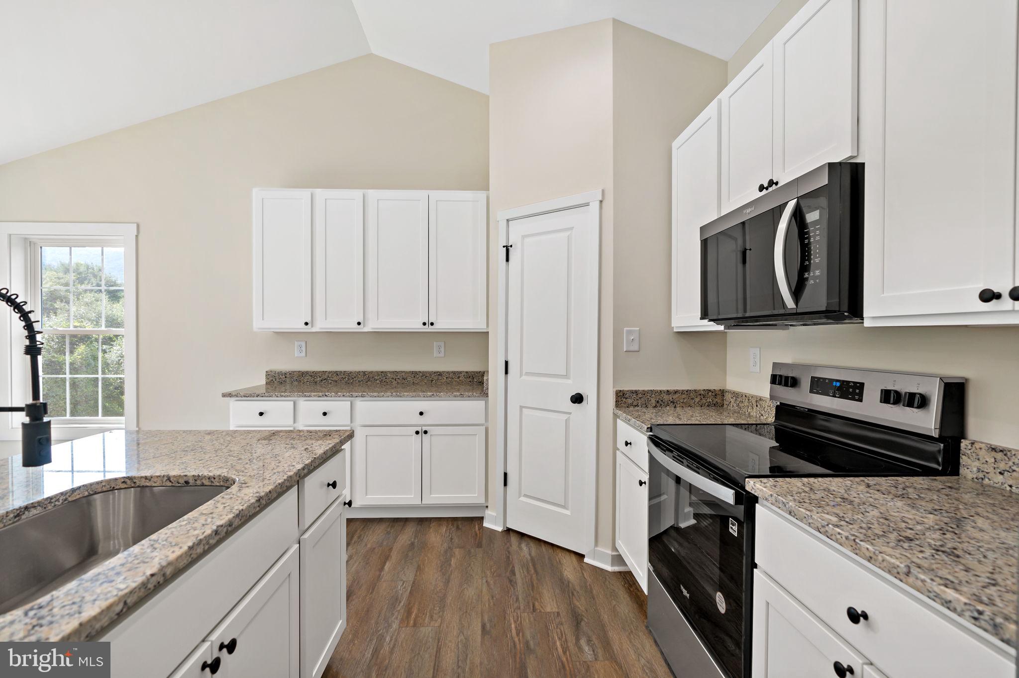 CACAPON SOUTH - Residential