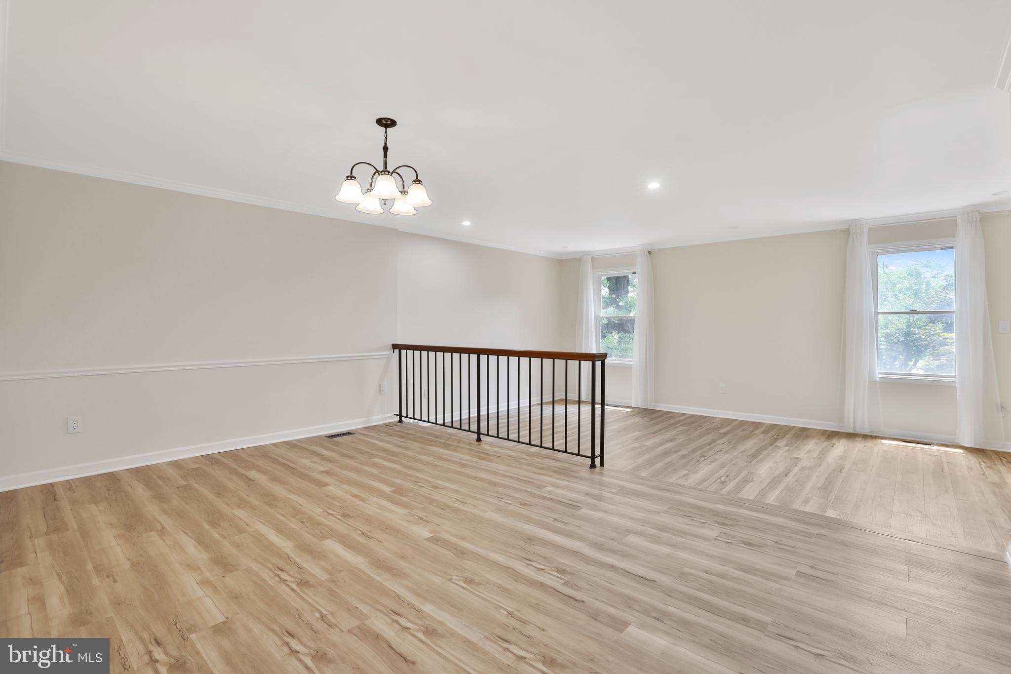 TREEBROOKE CONDOMINIUM - Residential Lease