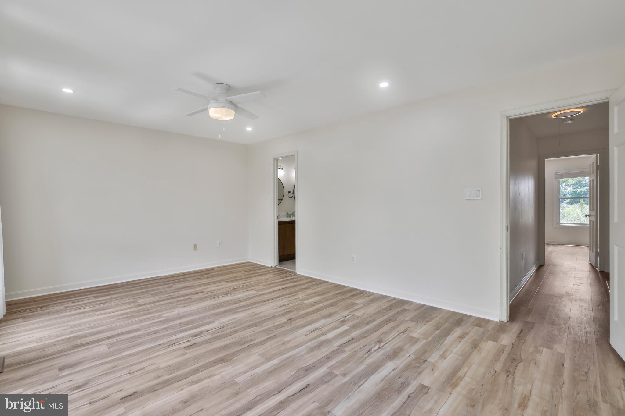 TREEBROOKE CONDOMINIUM - Residential Lease