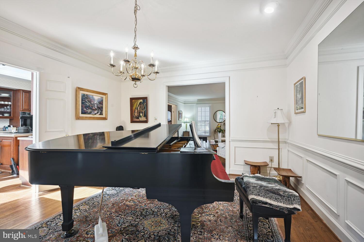 FOX HILLS - Residential