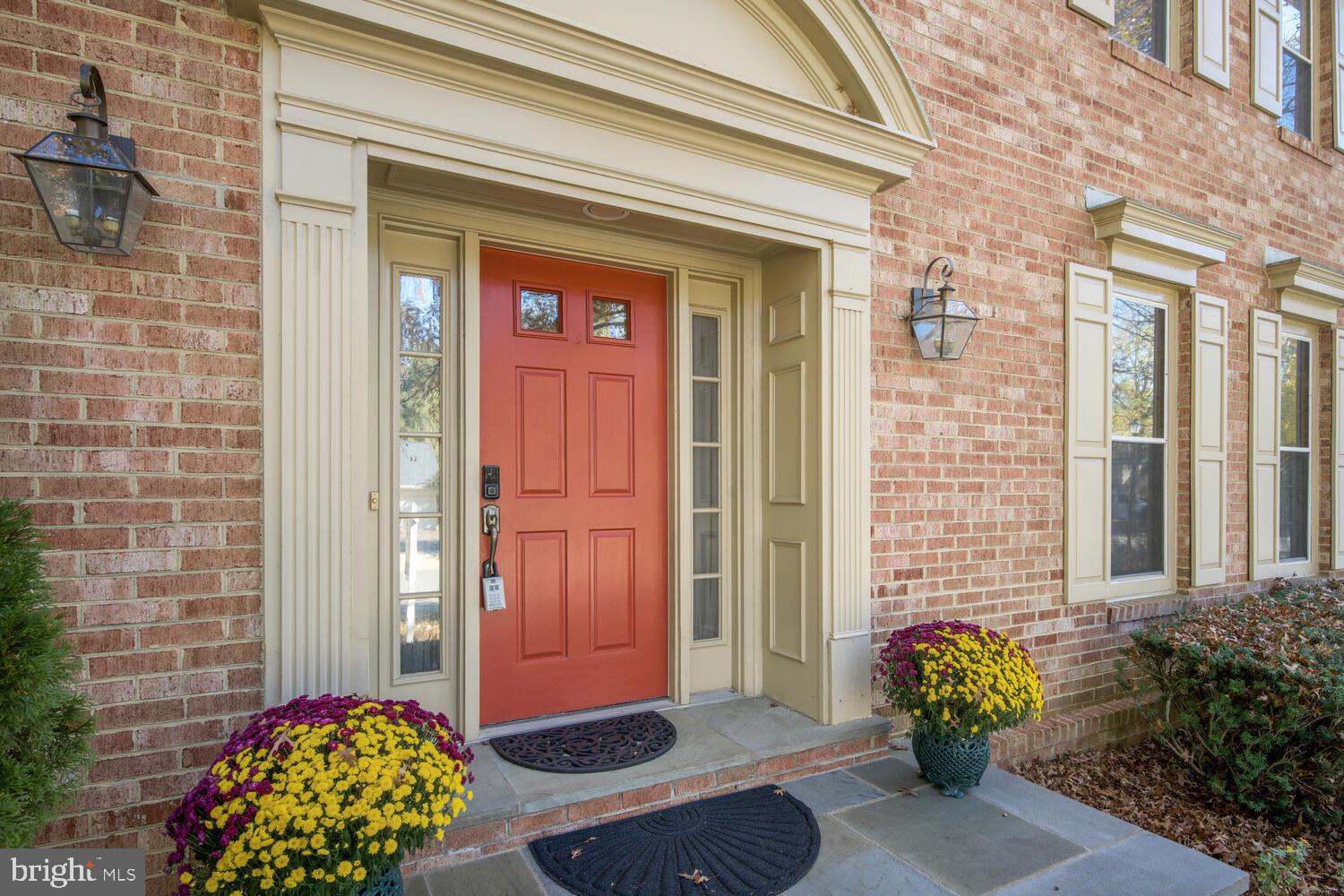 FOX HILLS - Residential