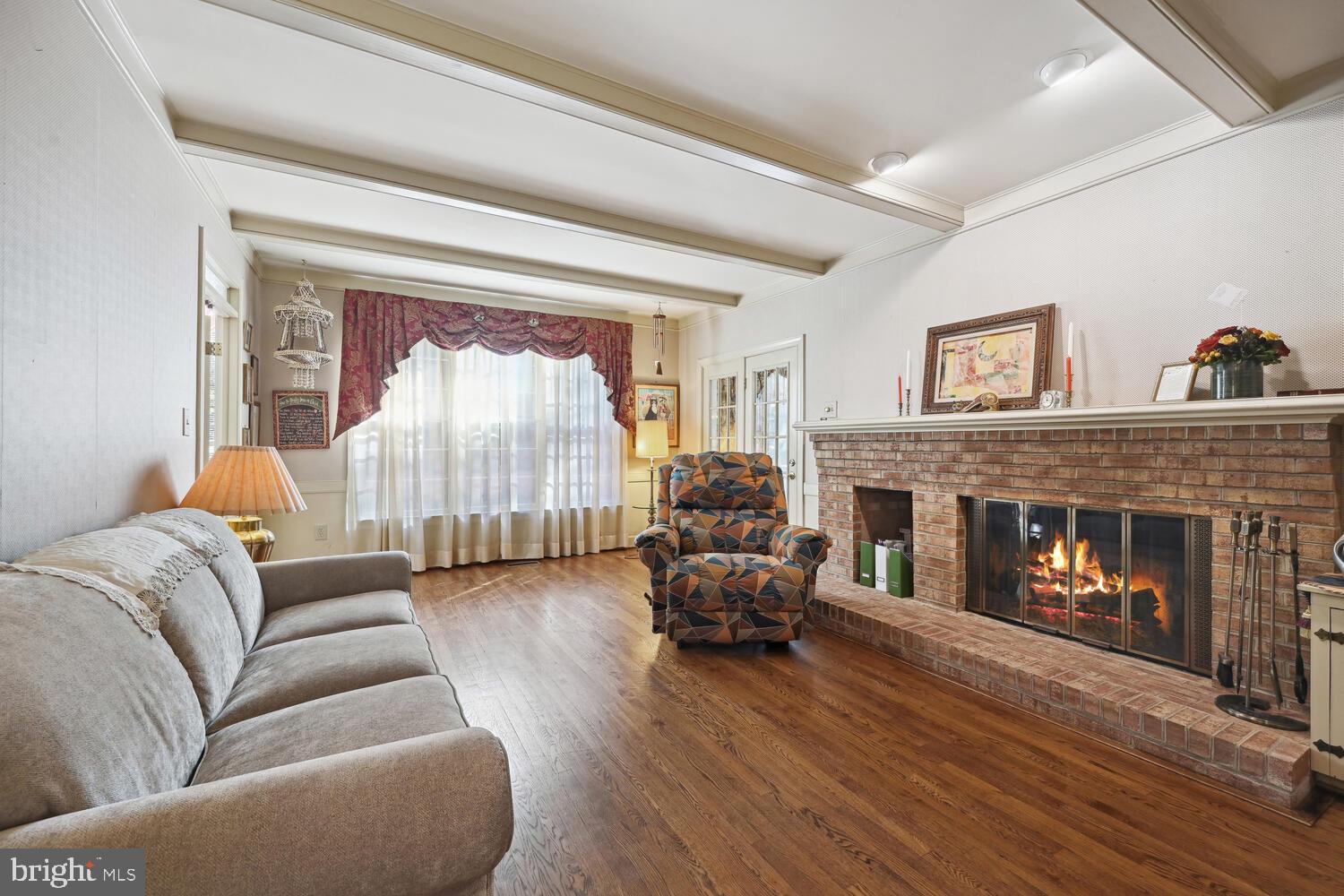 FOX HILLS - Residential