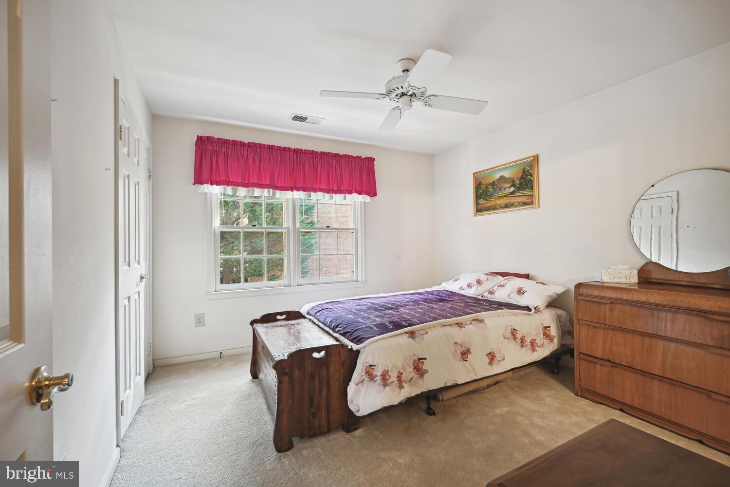 FOX HILLS - Residential