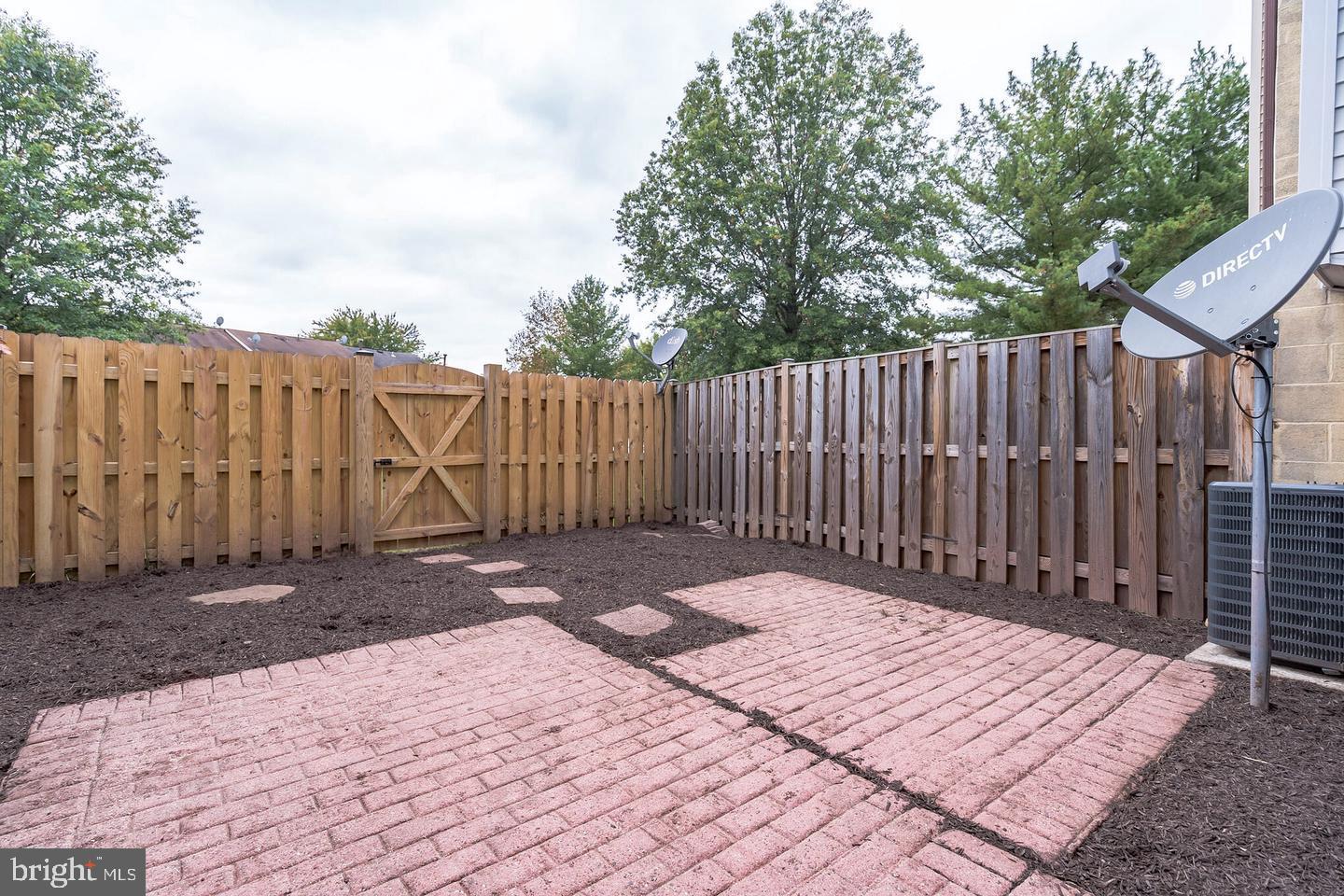 NEW GATE - Residential Lease