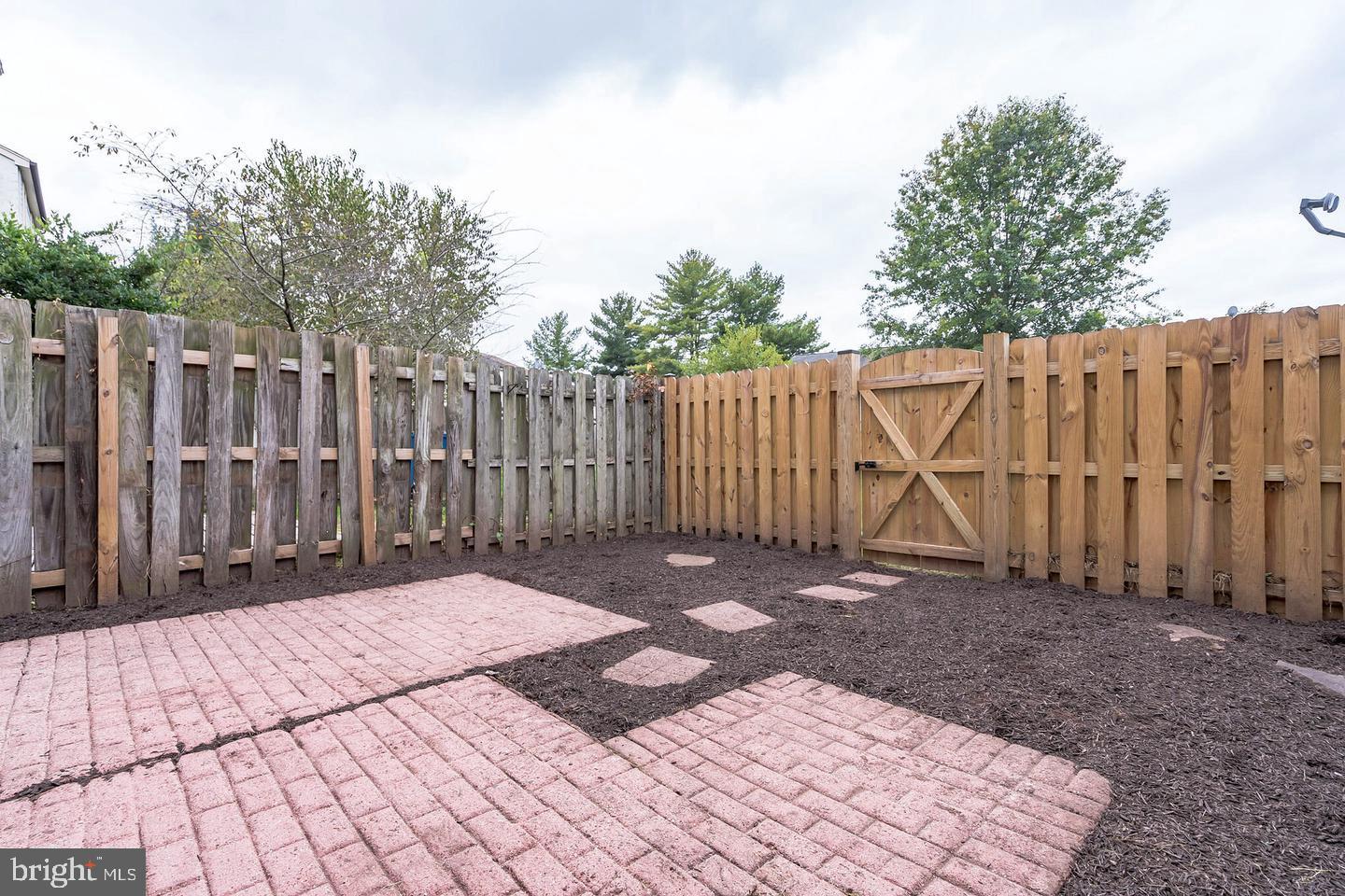 NEW GATE - Residential Lease