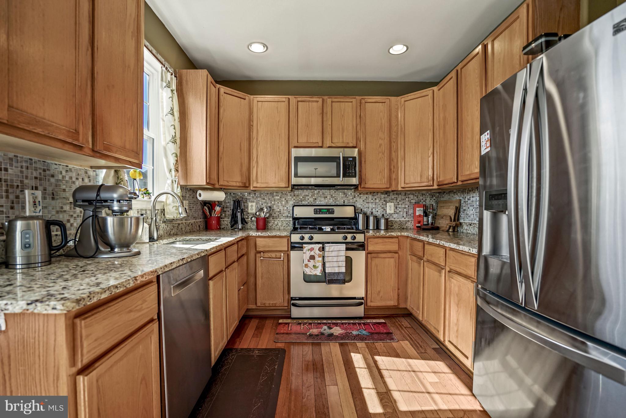 LOUDOUN PARKWAY CENTER - Residential Lease
