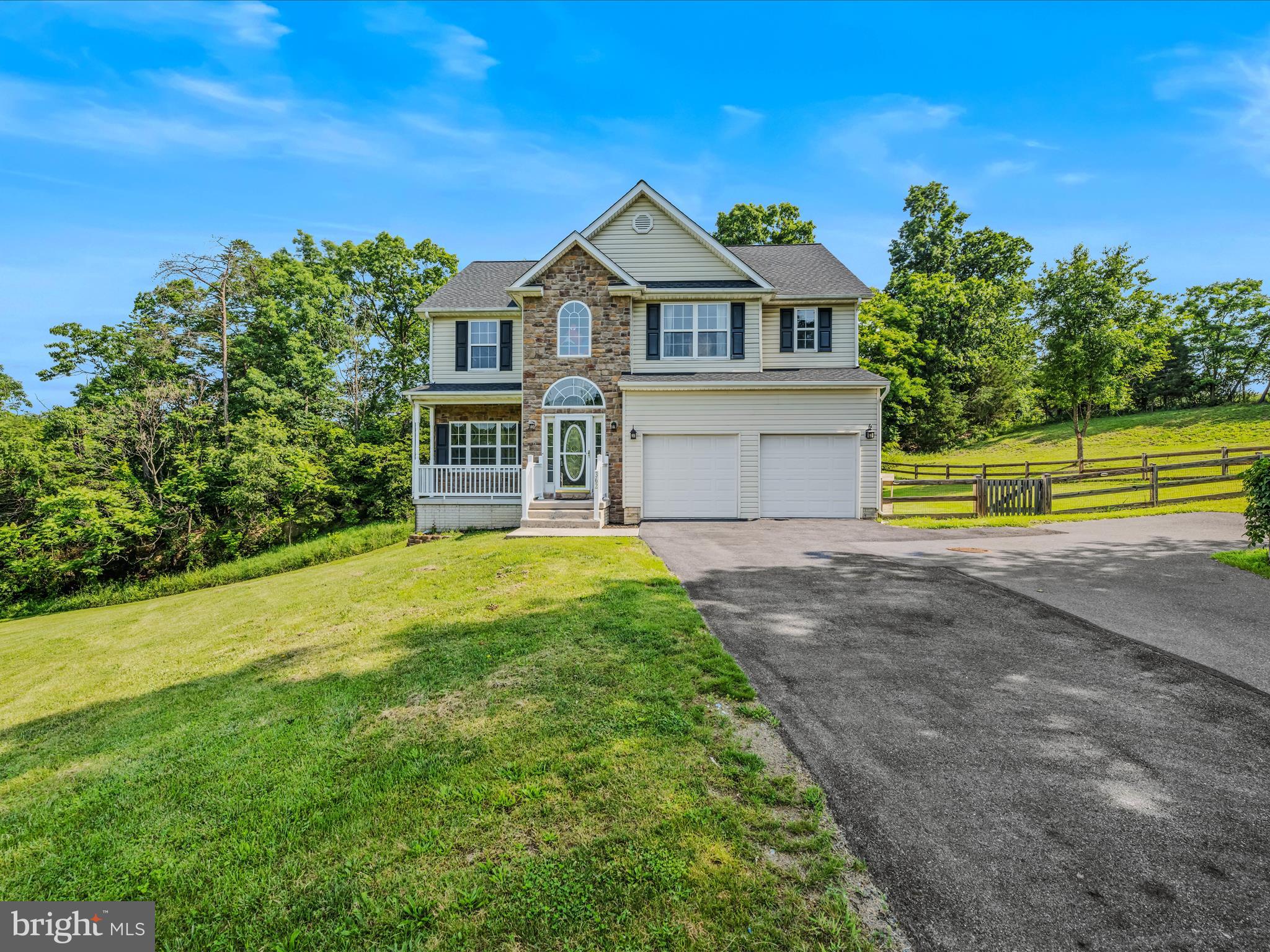 MILLS FARM - Residential