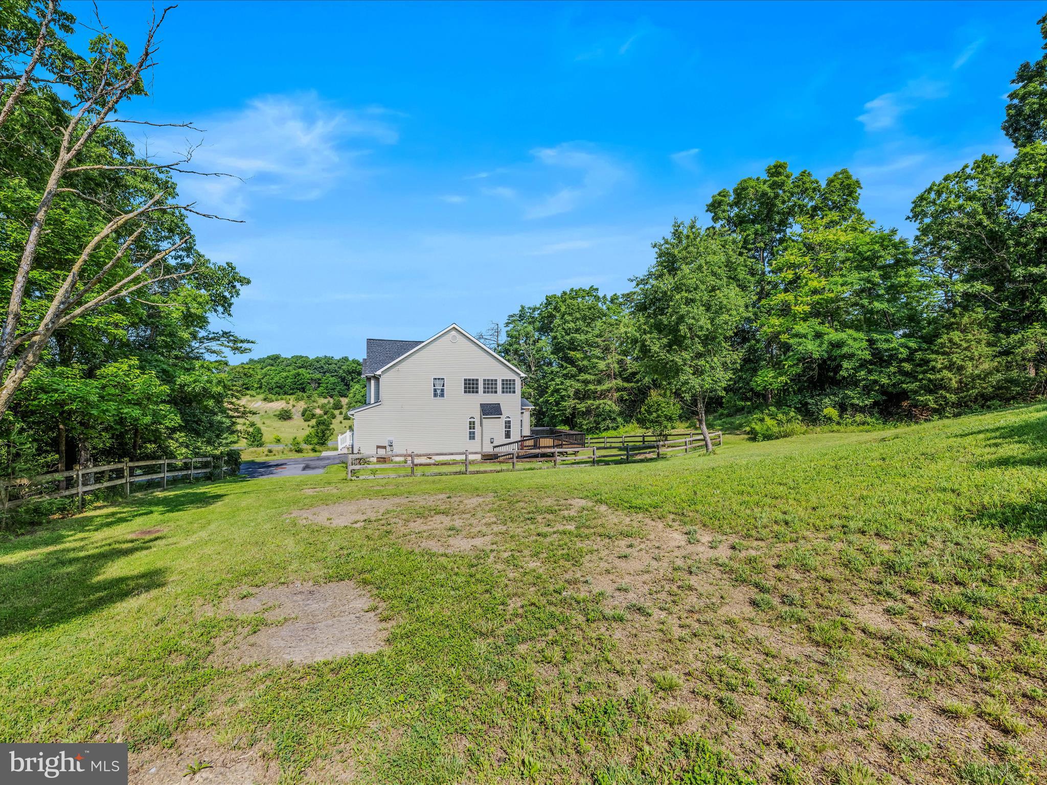 MILLS FARM - Residential