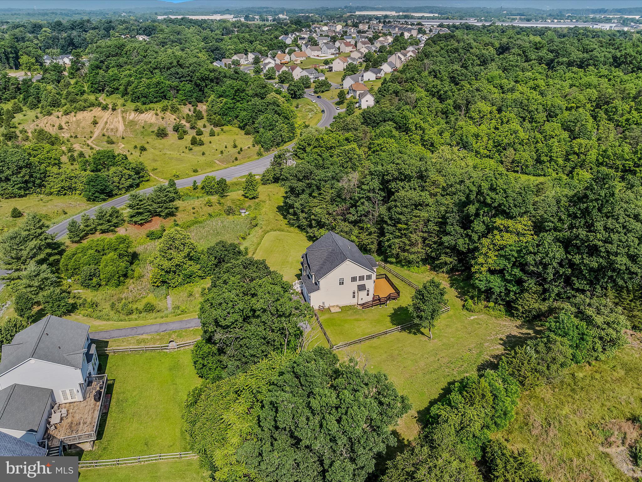 MILLS FARM - Residential