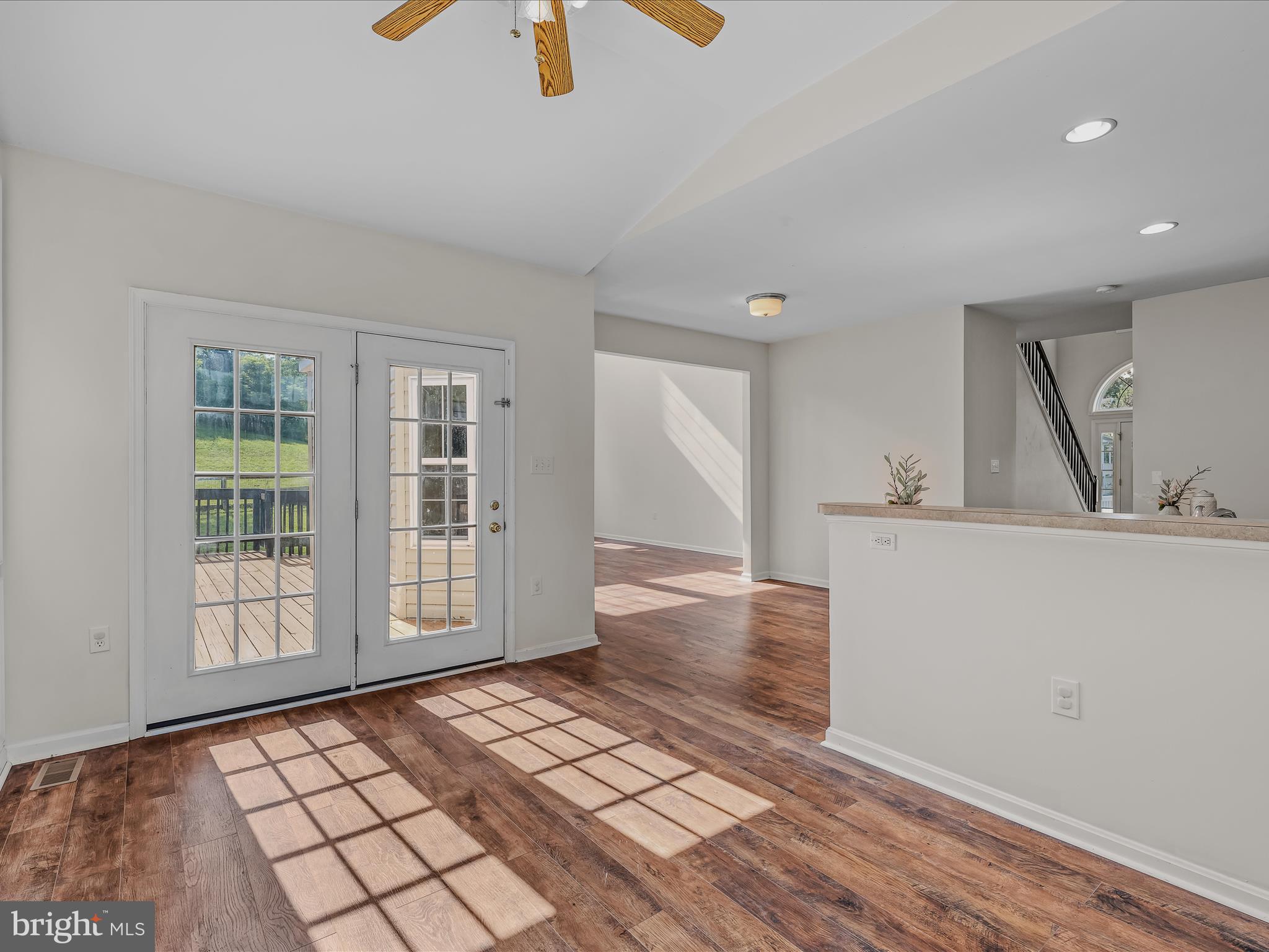 MILLS FARM - Residential