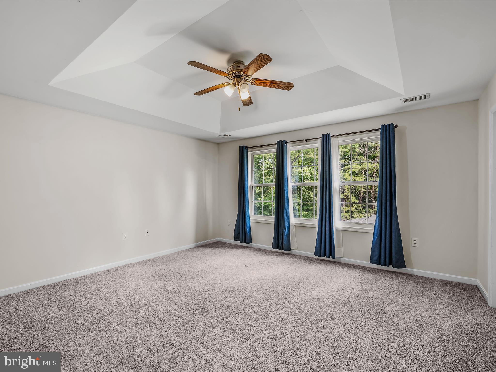 MILLS FARM - Residential