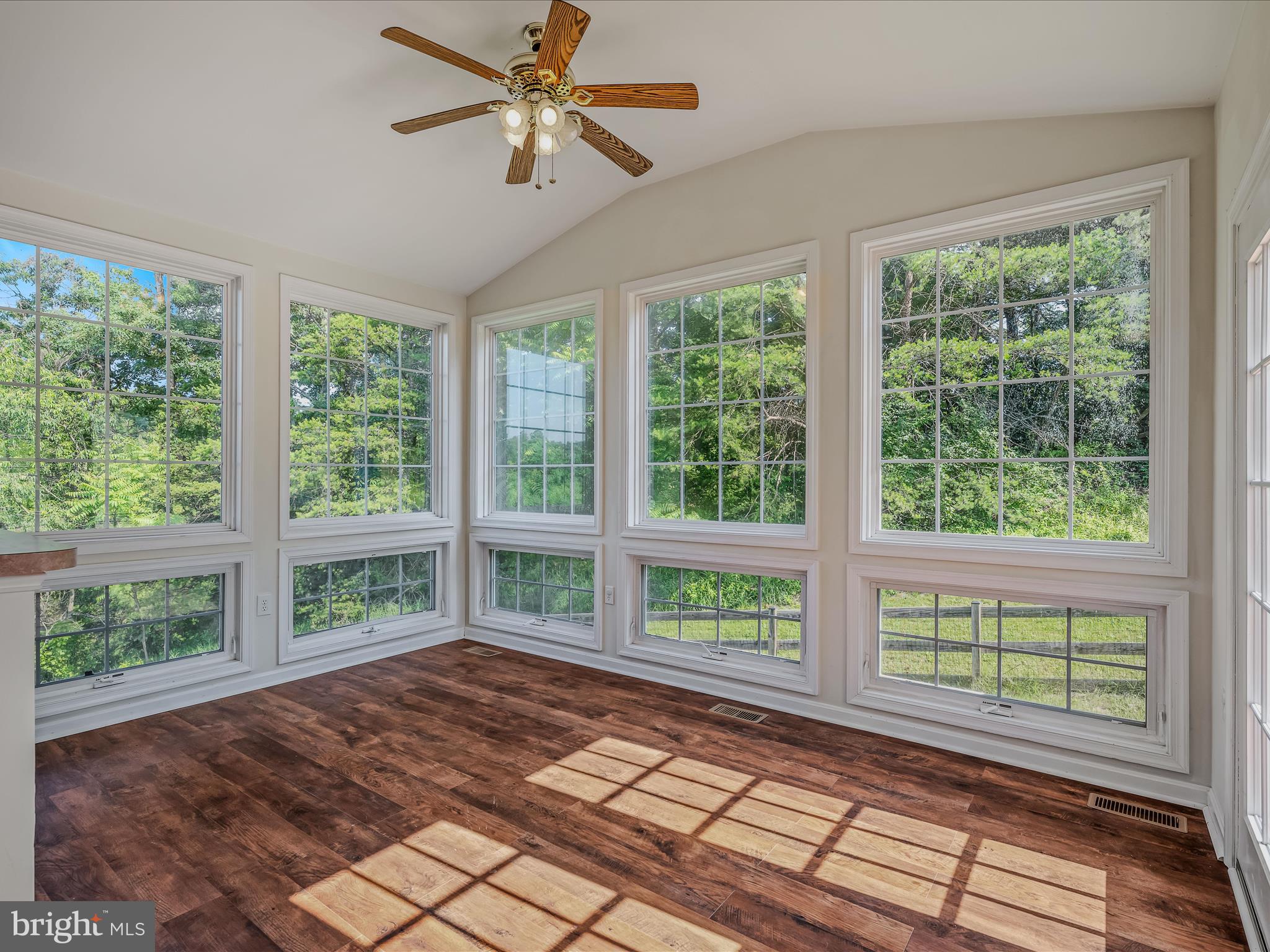 MILLS FARM - Residential