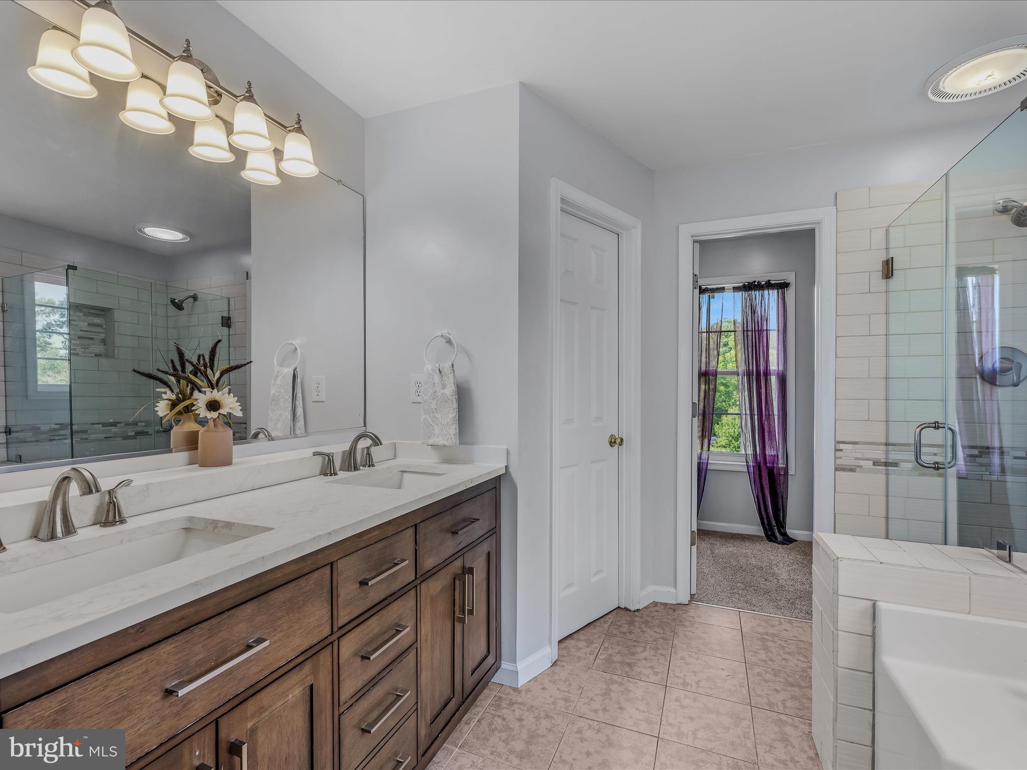 MILLS FARM - Residential