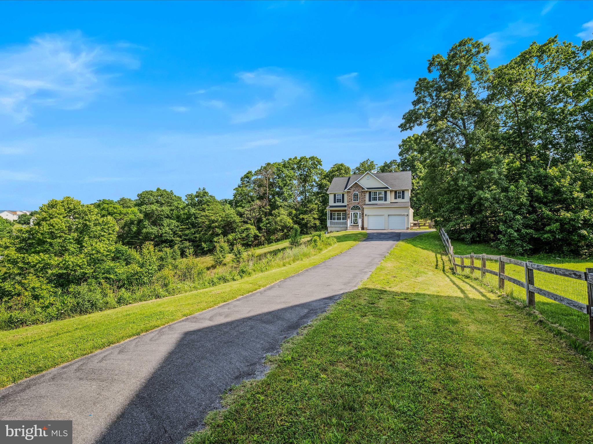MILLS FARM - Residential