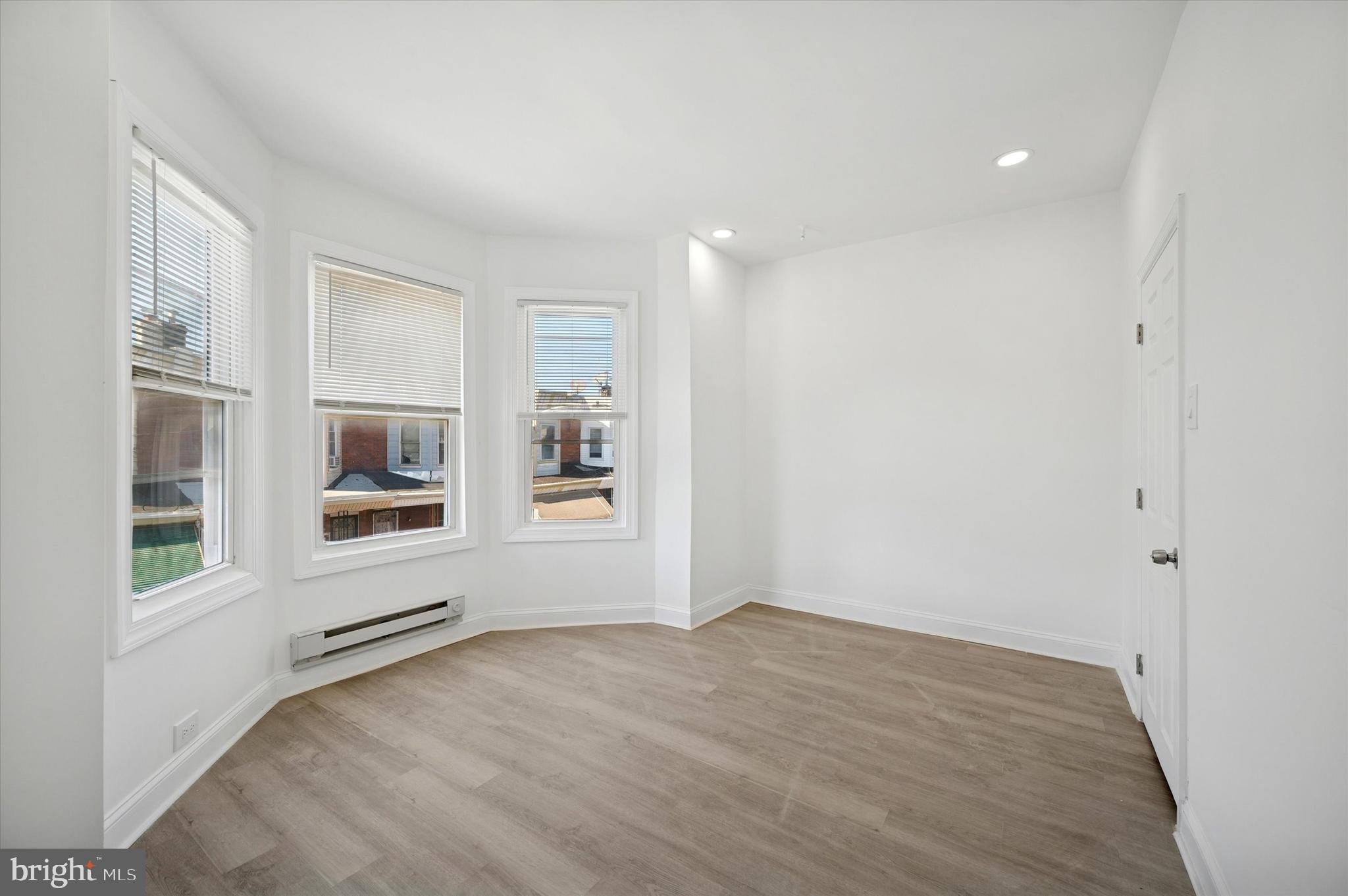 GERMANTOWN - Residential