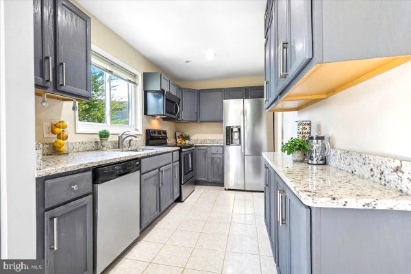 338 RENEAU WAY, HERNDON, VA 20170 - Image bdfcb4fcb9ddae57572a87f82ff77992/2091561766