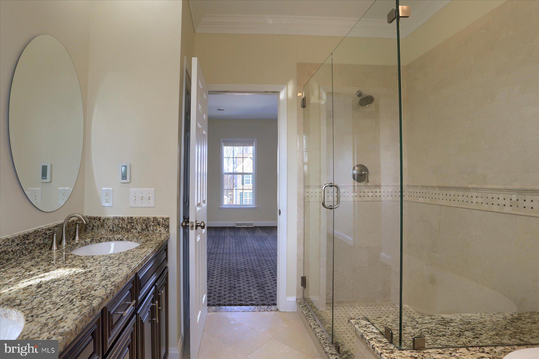 SOUTHPOINT MEADOWS - Residential