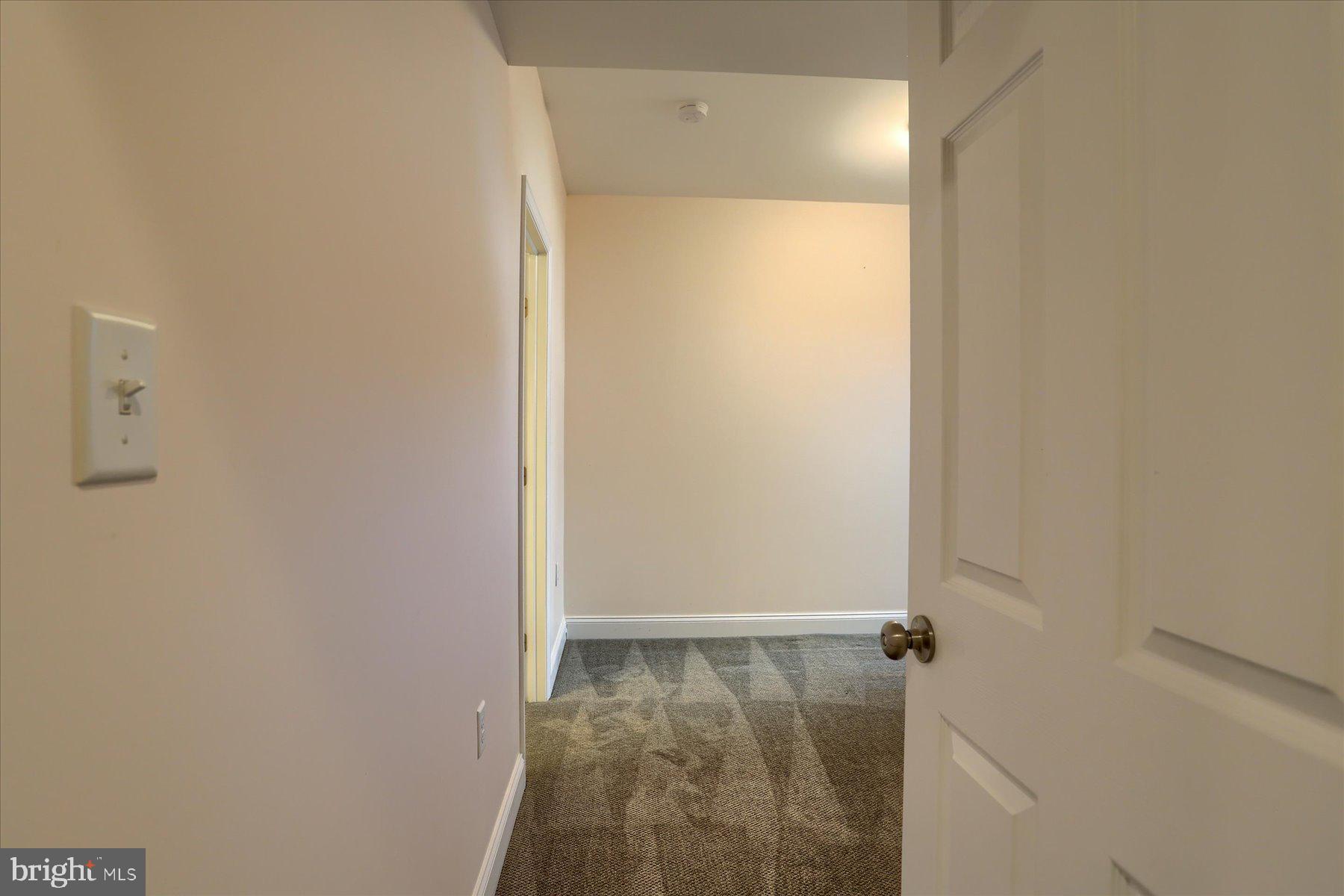 SOUTHPOINT MEADOWS - Residential