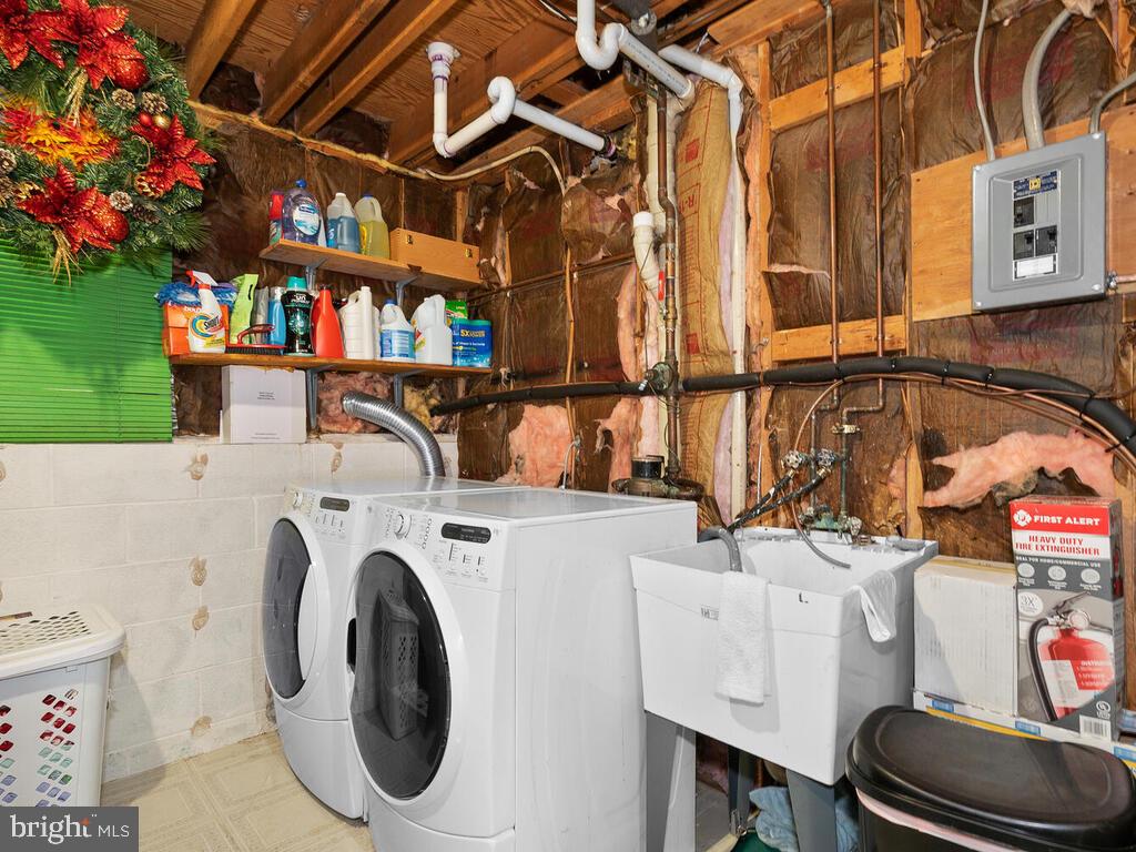 QUAIL VALLEY - Residential