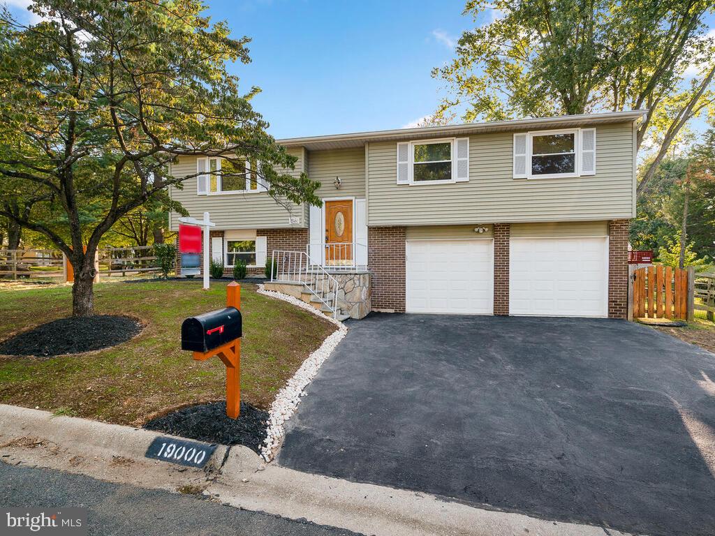 QUAIL VALLEY - Residential