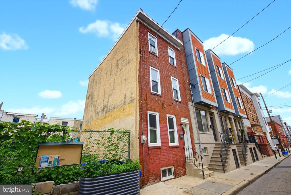 Photo of 715 Emily Street, PHILADELPHIA, PA 19148 (MLS # PAPH2645150)