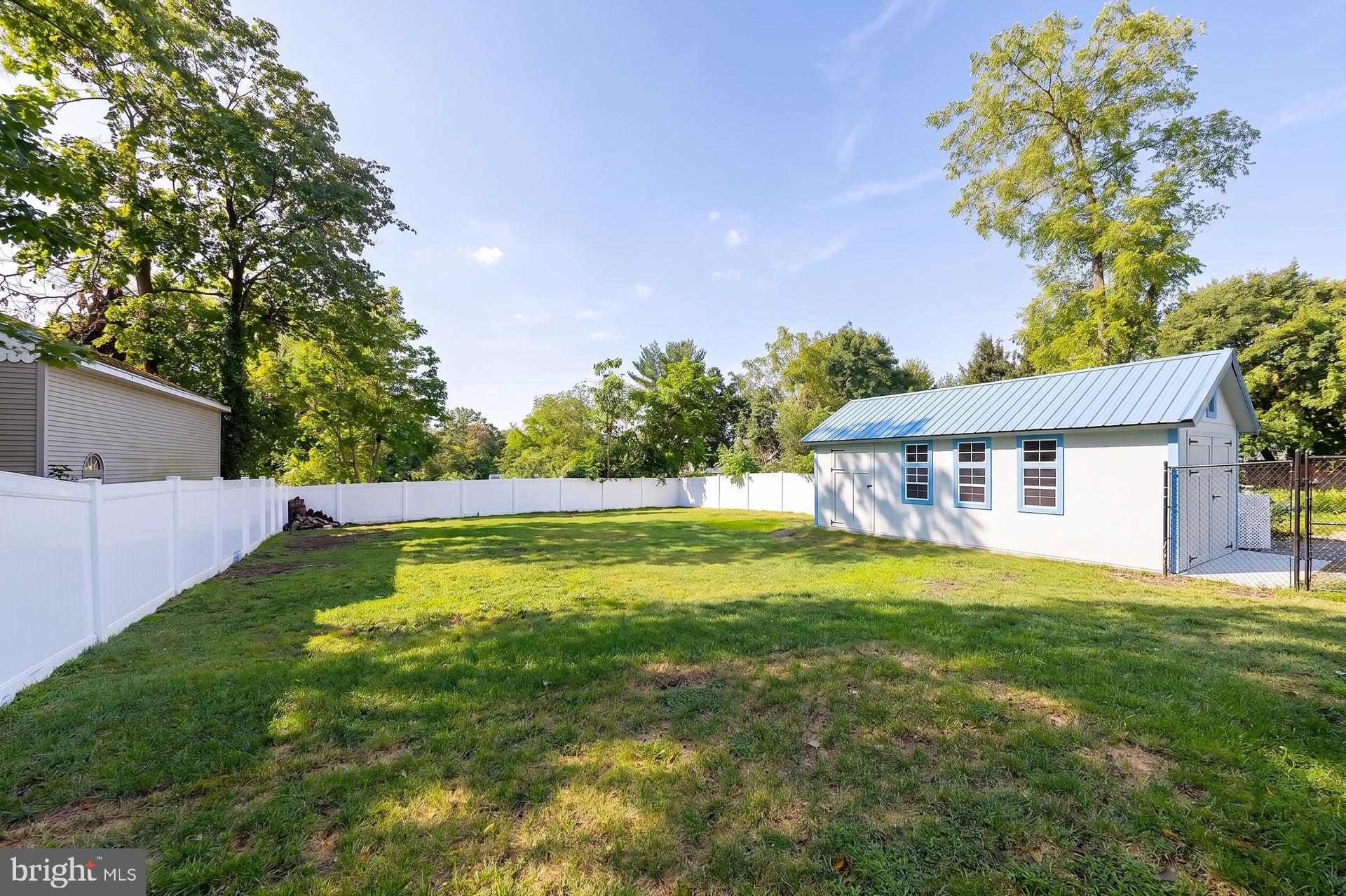 522 CEDAR AVENUE