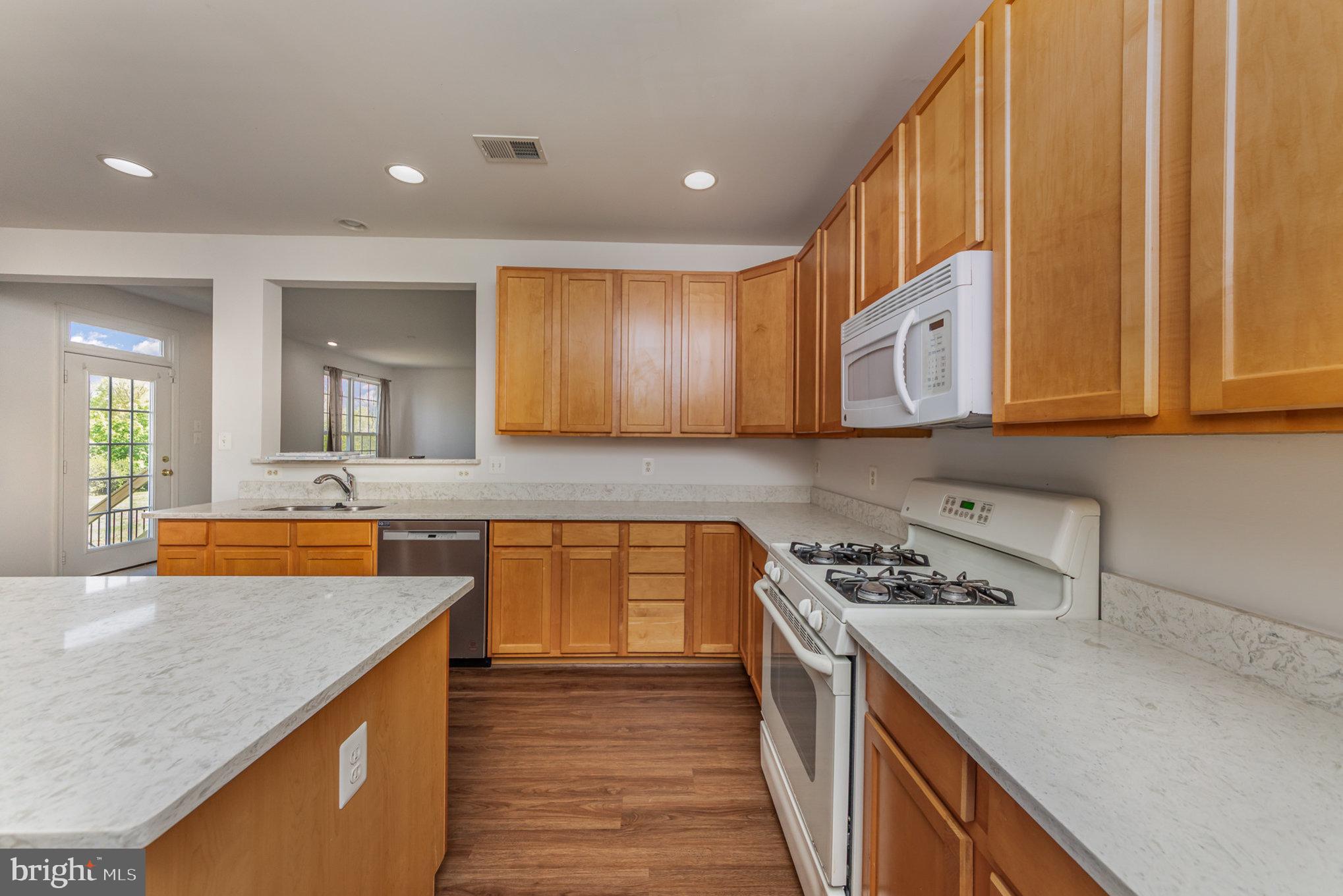 VILLAGE OF IDLEWILD - Residential