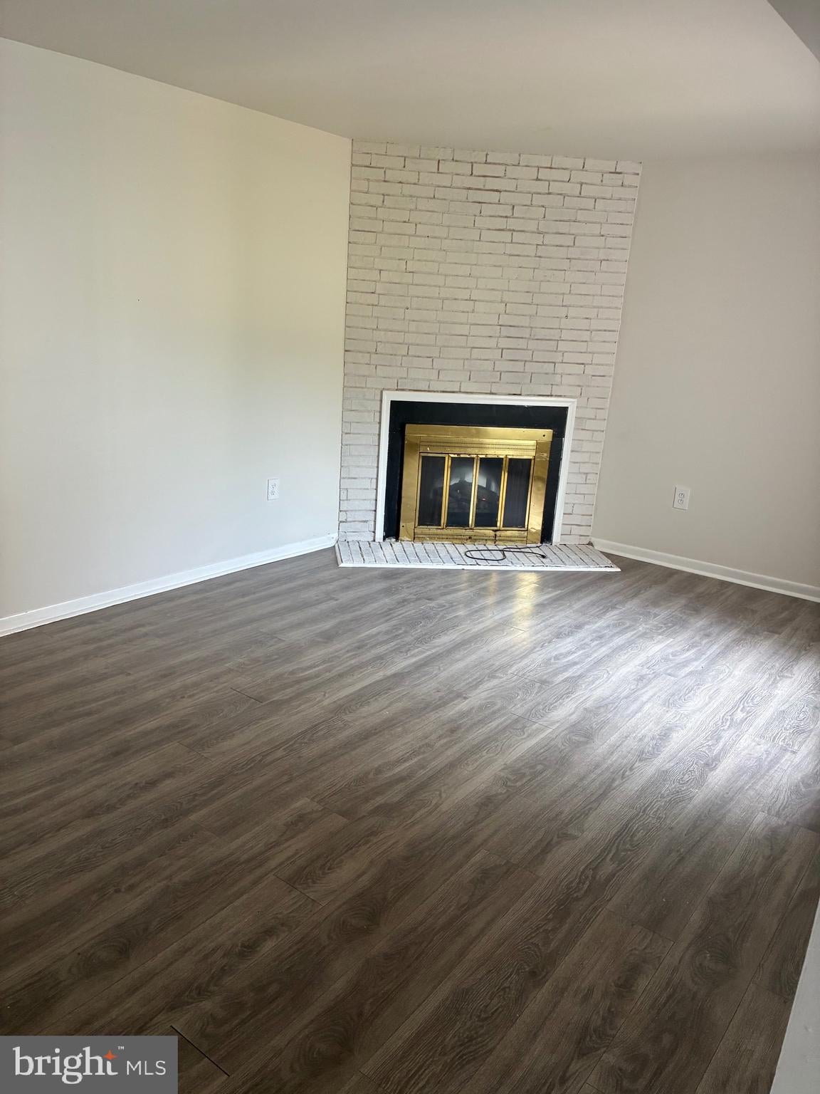 66 ANNA COURT 266
