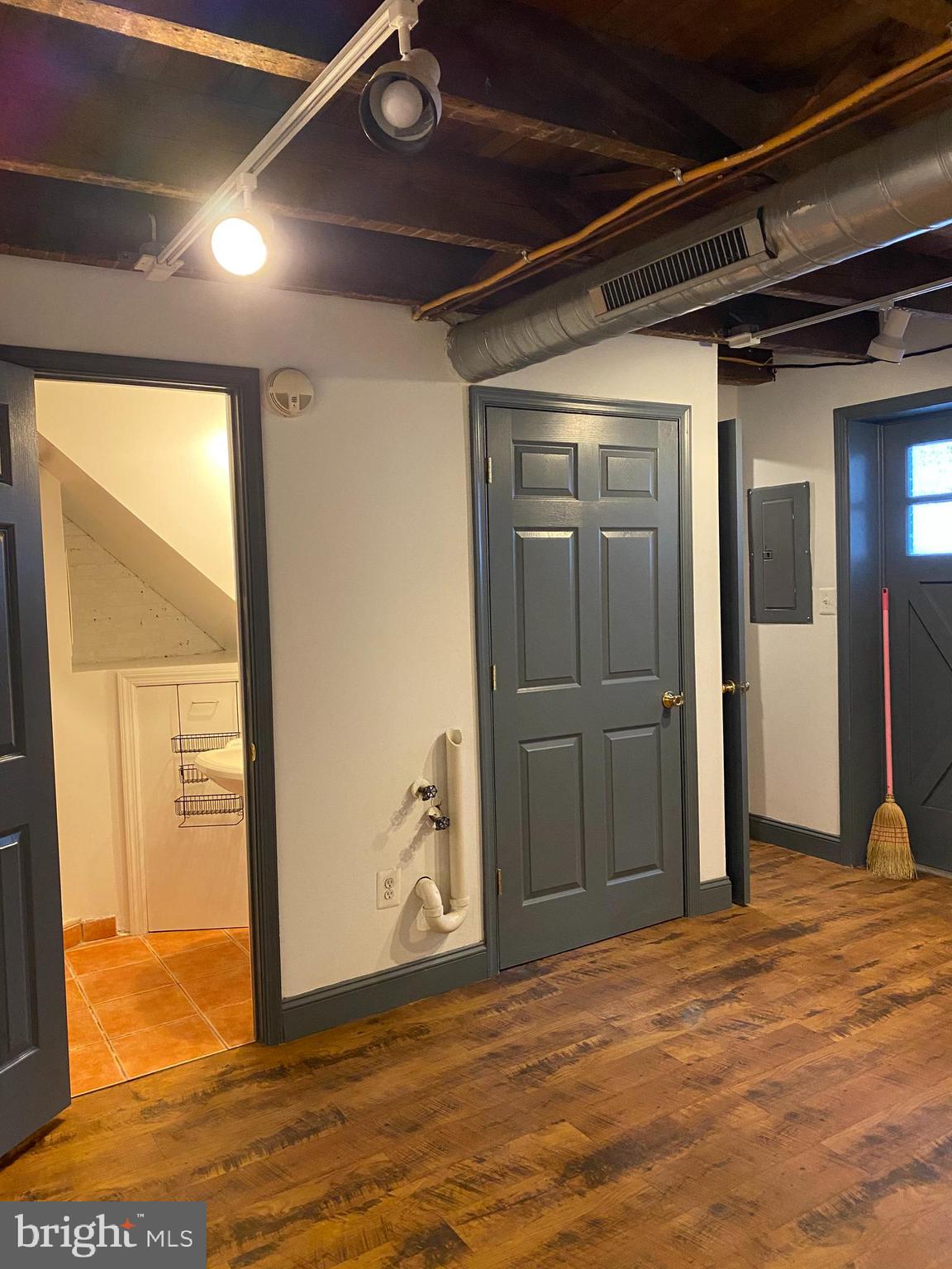 FELLS POINT HISTORIC DISTRICT - Residential Lease