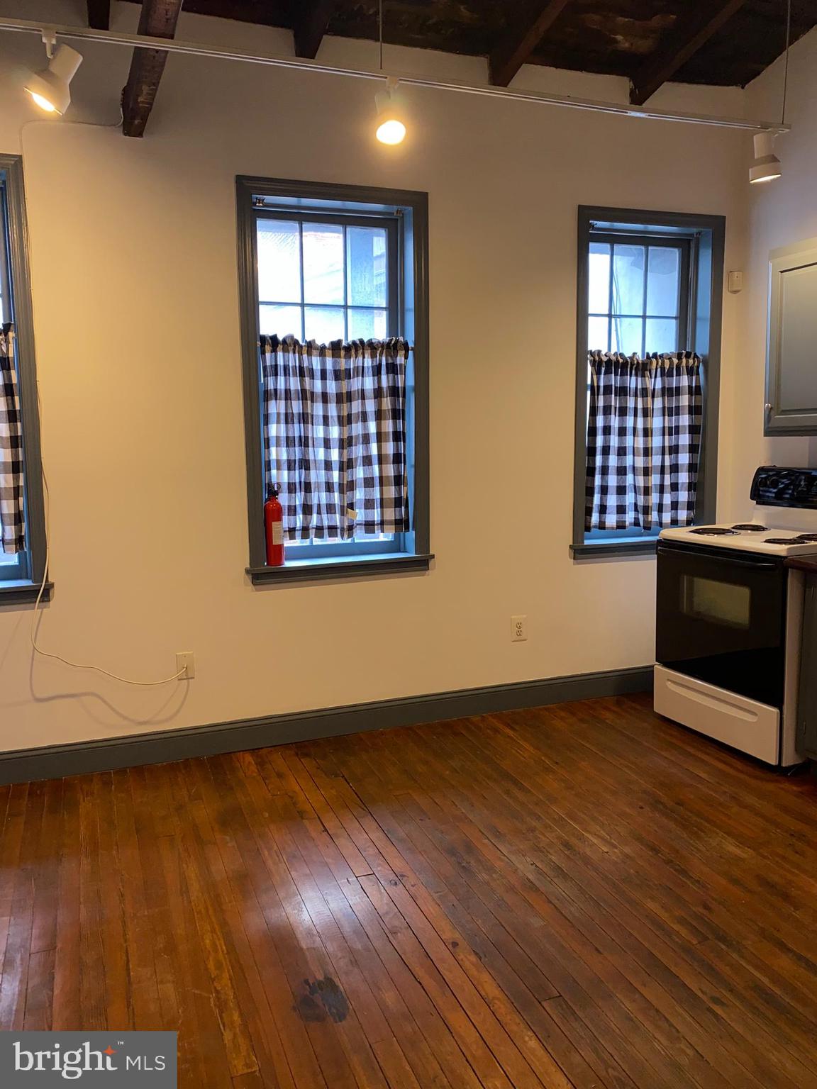 FELLS POINT HISTORIC DISTRICT - Residential Lease