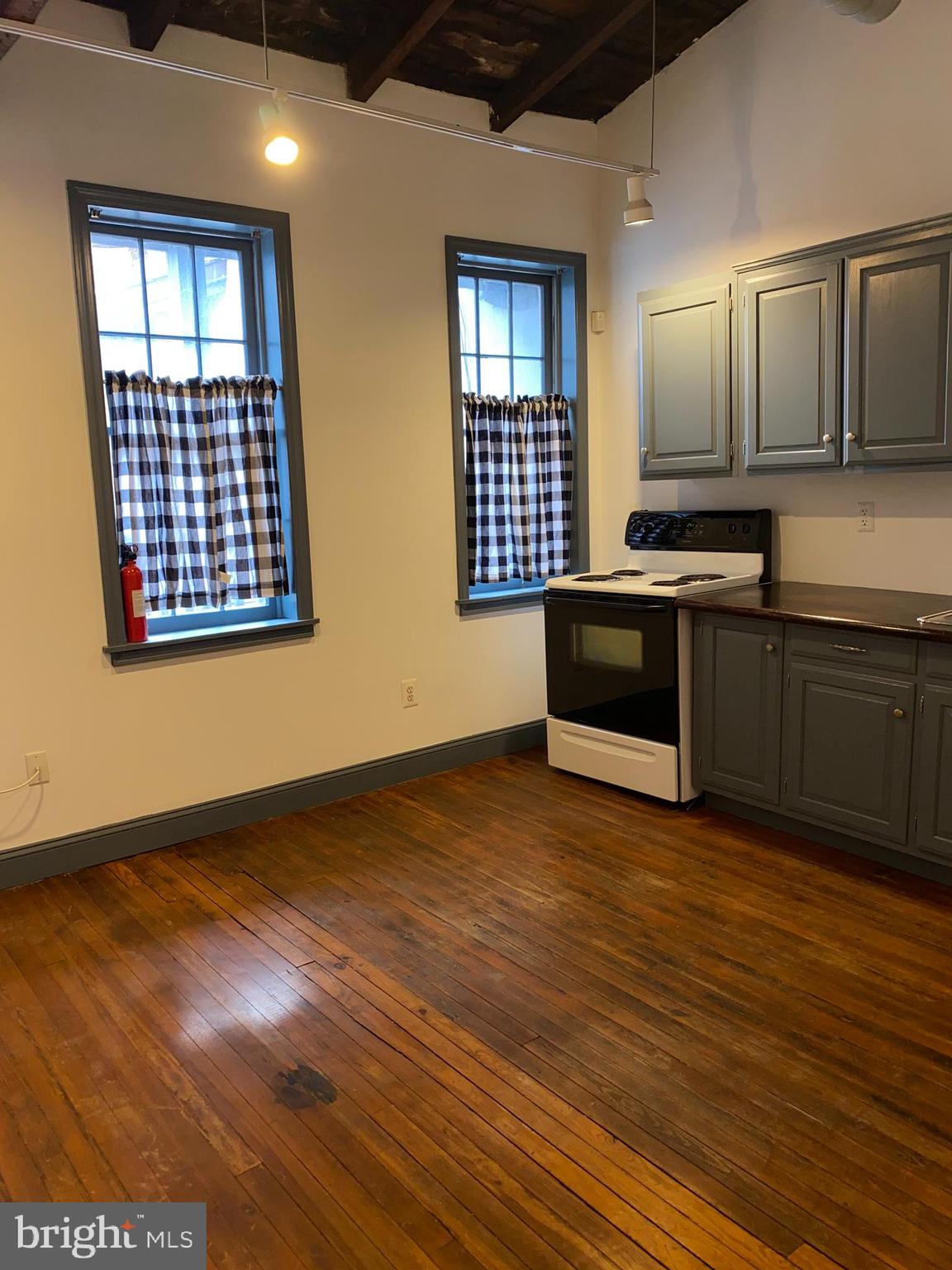 FELLS POINT HISTORIC DISTRICT - Residential Lease