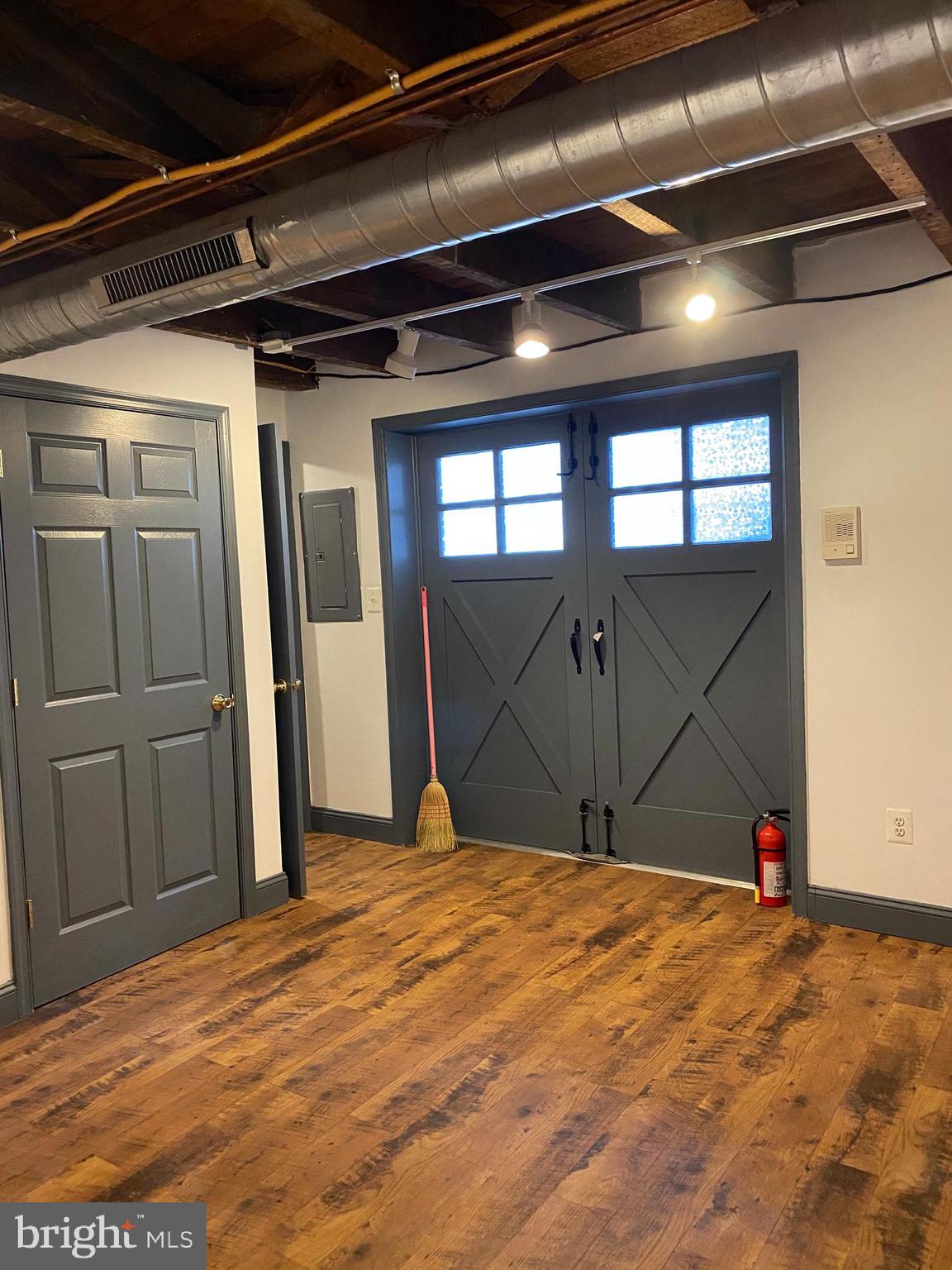 FELLS POINT HISTORIC DISTRICT - Residential Lease