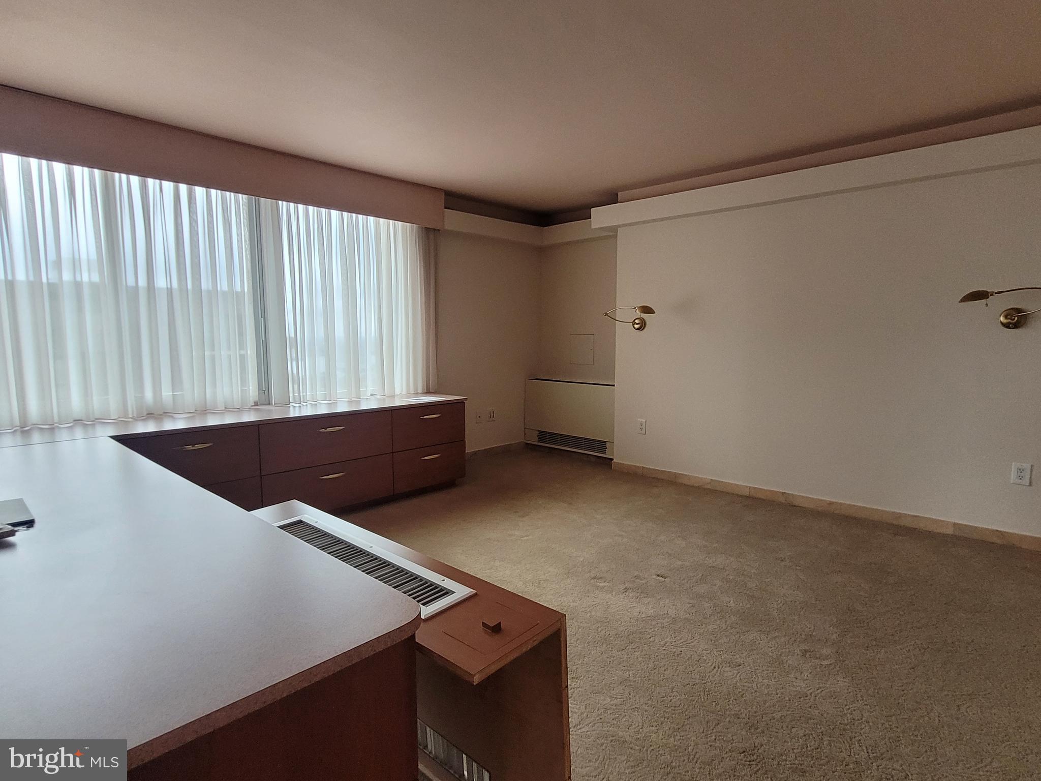 WASHINGTON SQ - Residential Lease