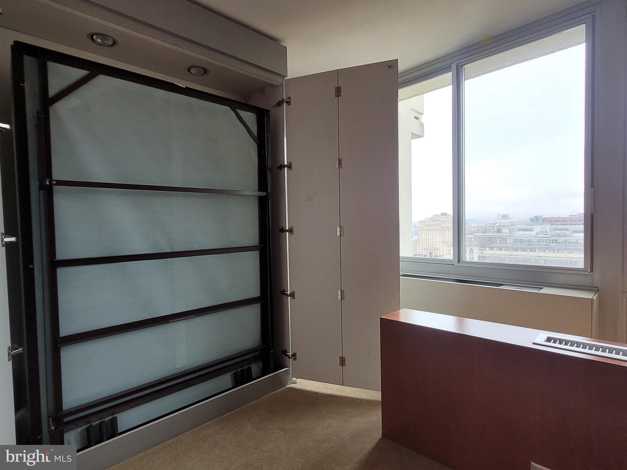 WASHINGTON SQ - Residential Lease