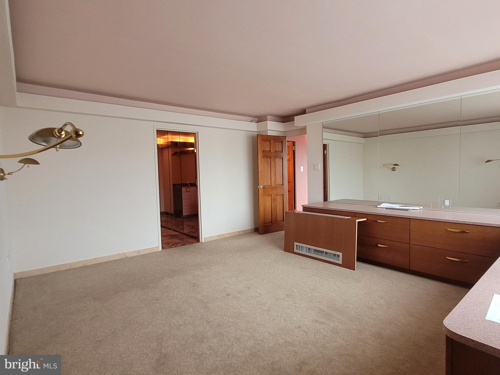 WASHINGTON SQ - Residential Lease