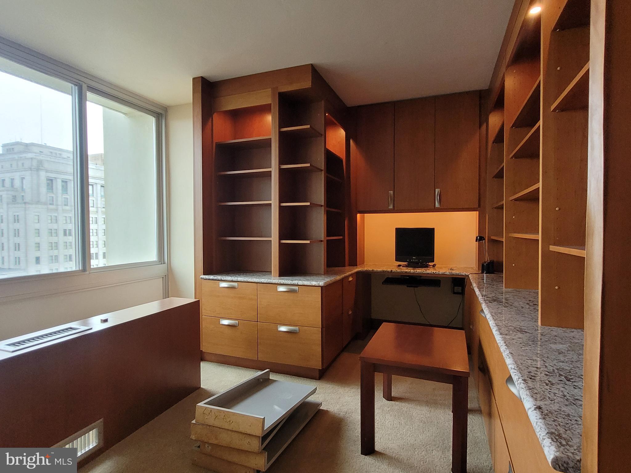 WASHINGTON SQ - Residential Lease