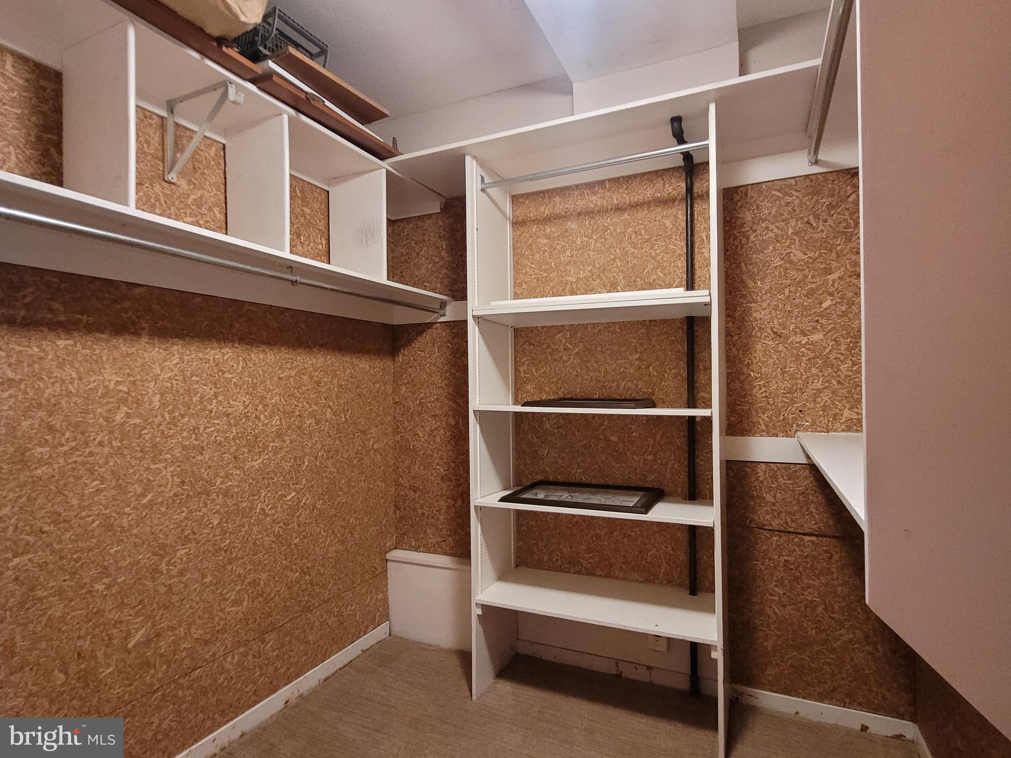 WASHINGTON SQ - Residential Lease