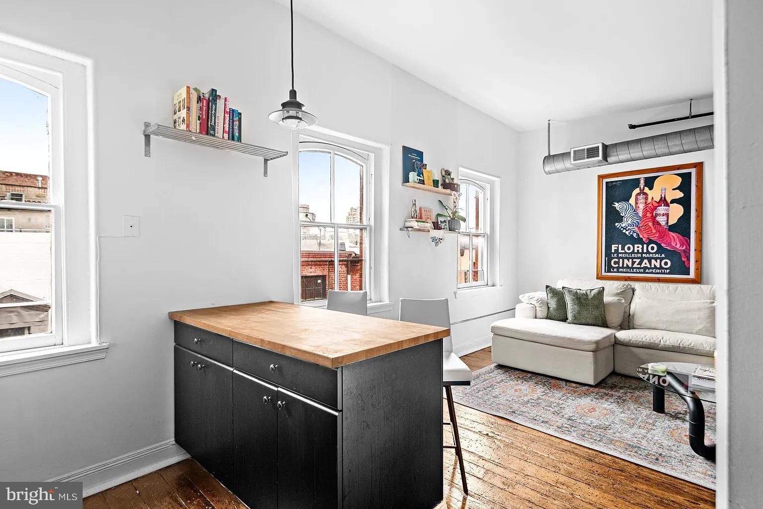 OLD CITY - Residential Lease