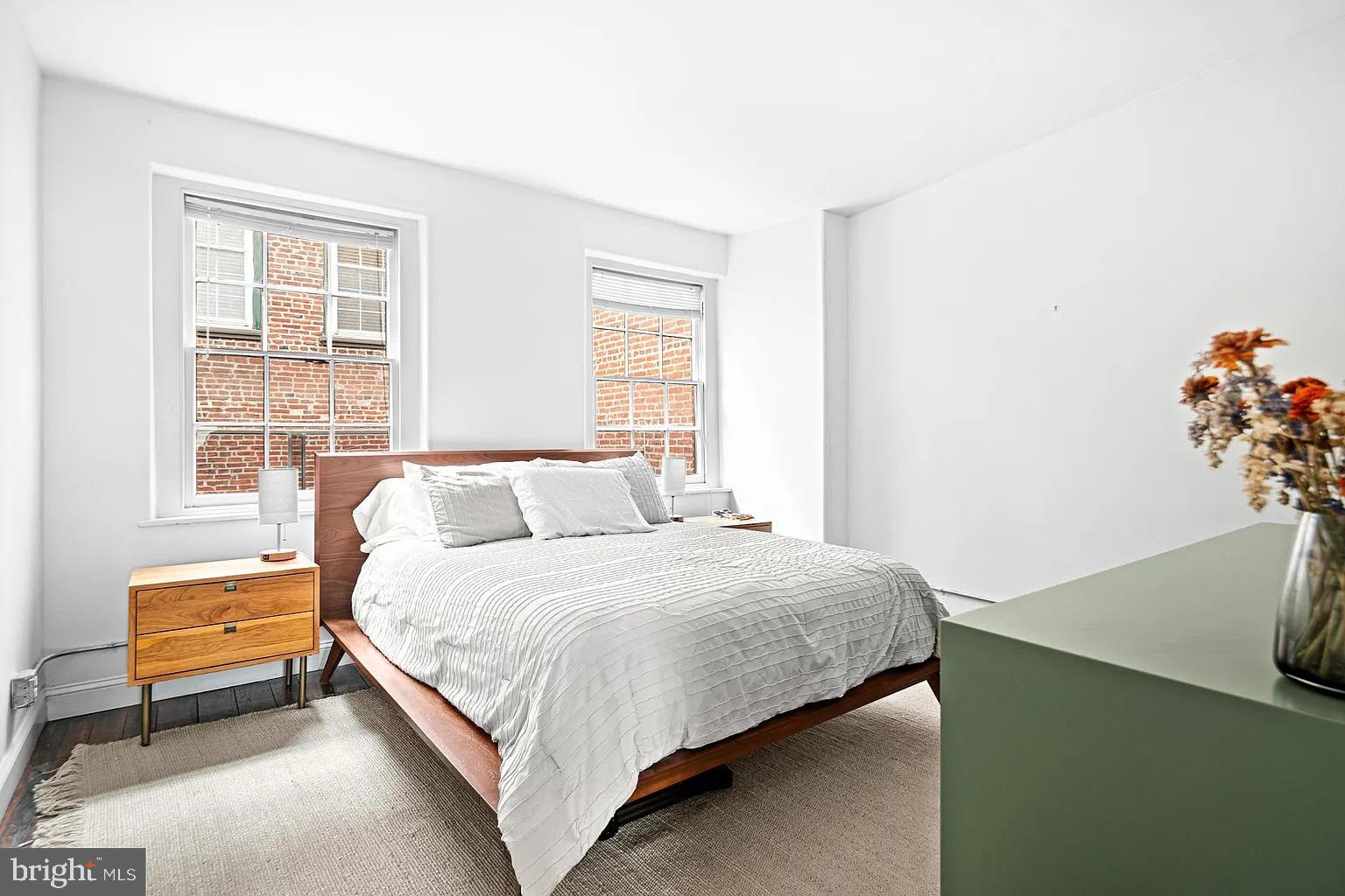 OLD CITY - Residential Lease