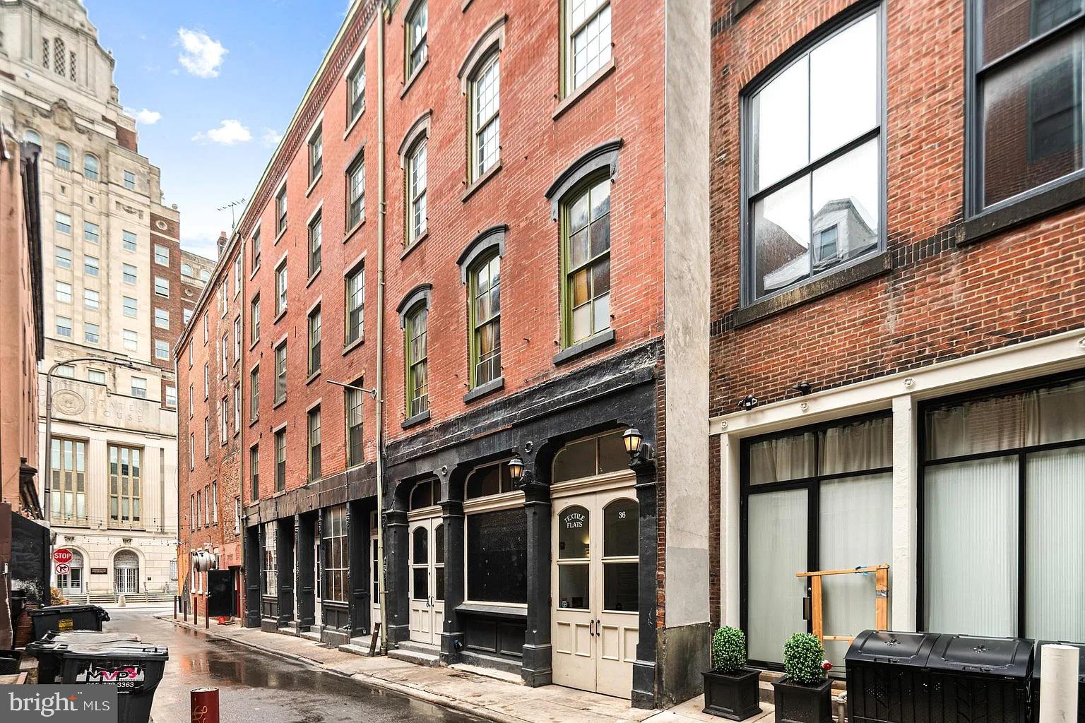 OLD CITY - Residential Lease